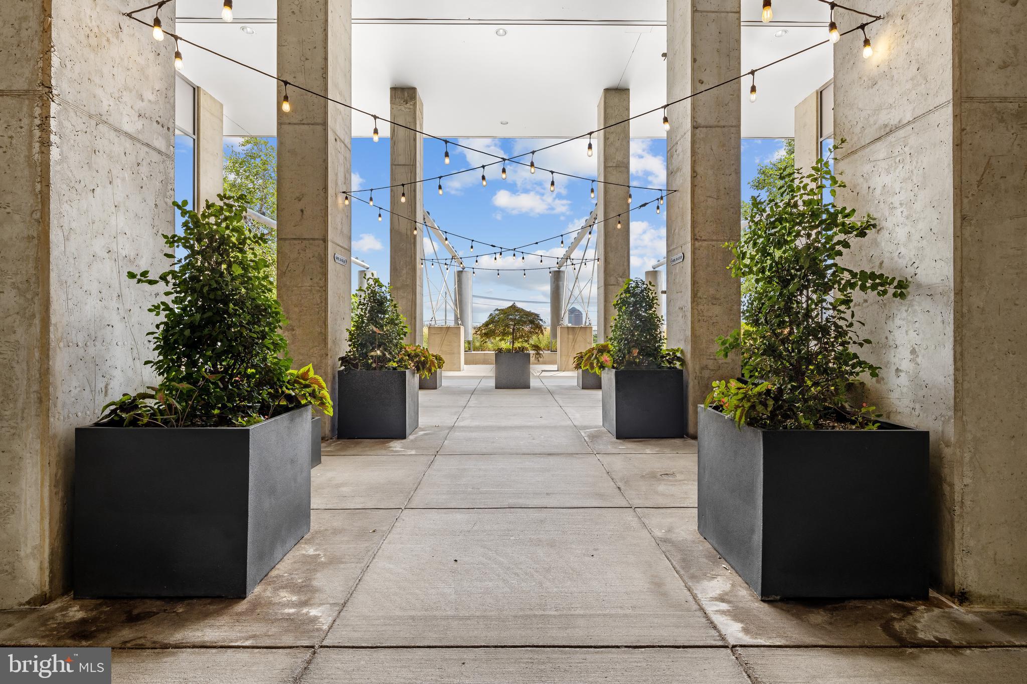 LOCUST POINT - Residential Lease