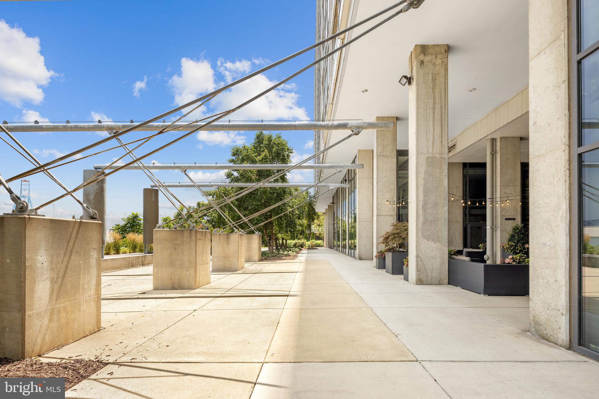 LOCUST POINT - Residential Lease