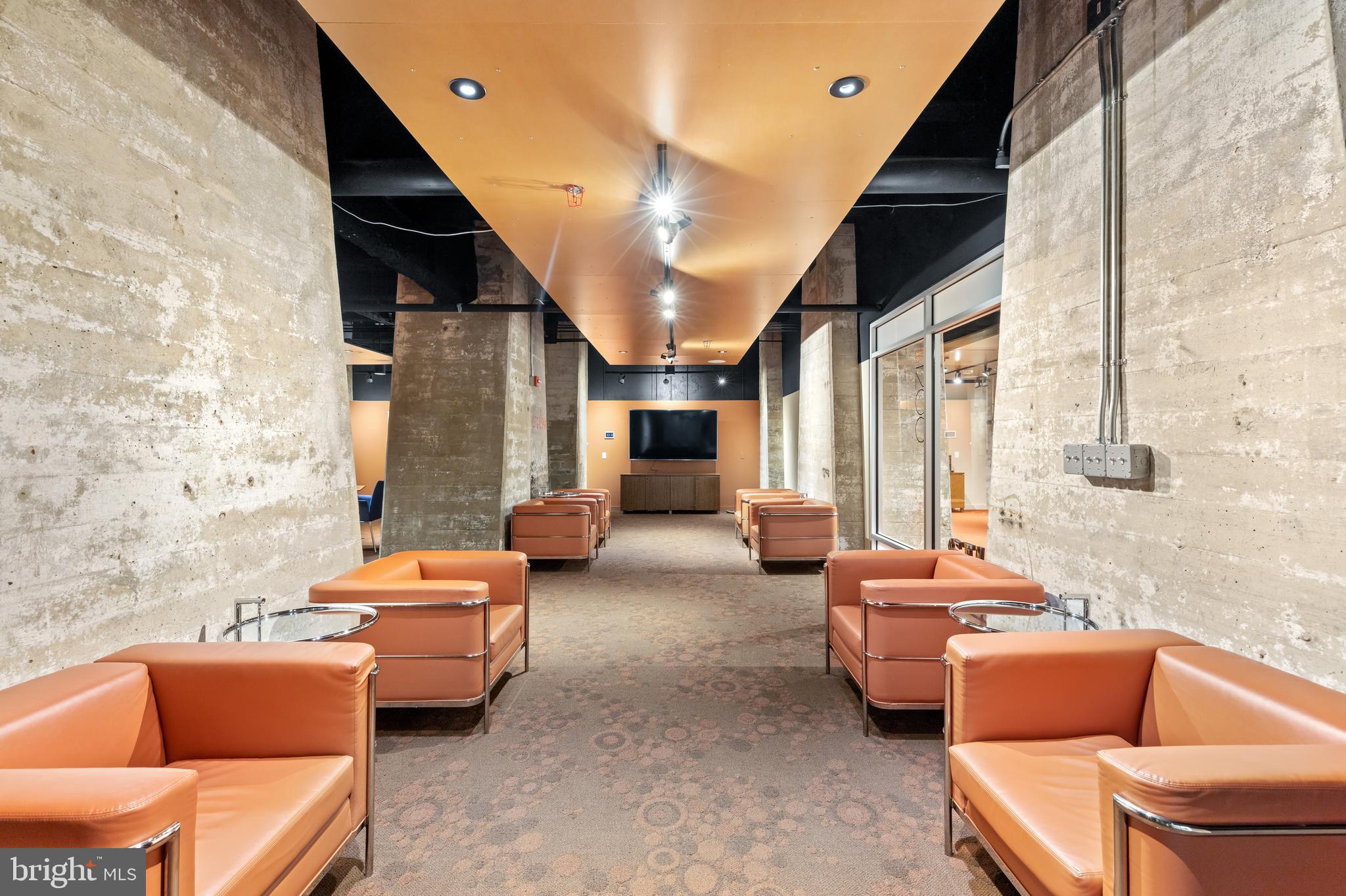 LOCUST POINT - Residential Lease