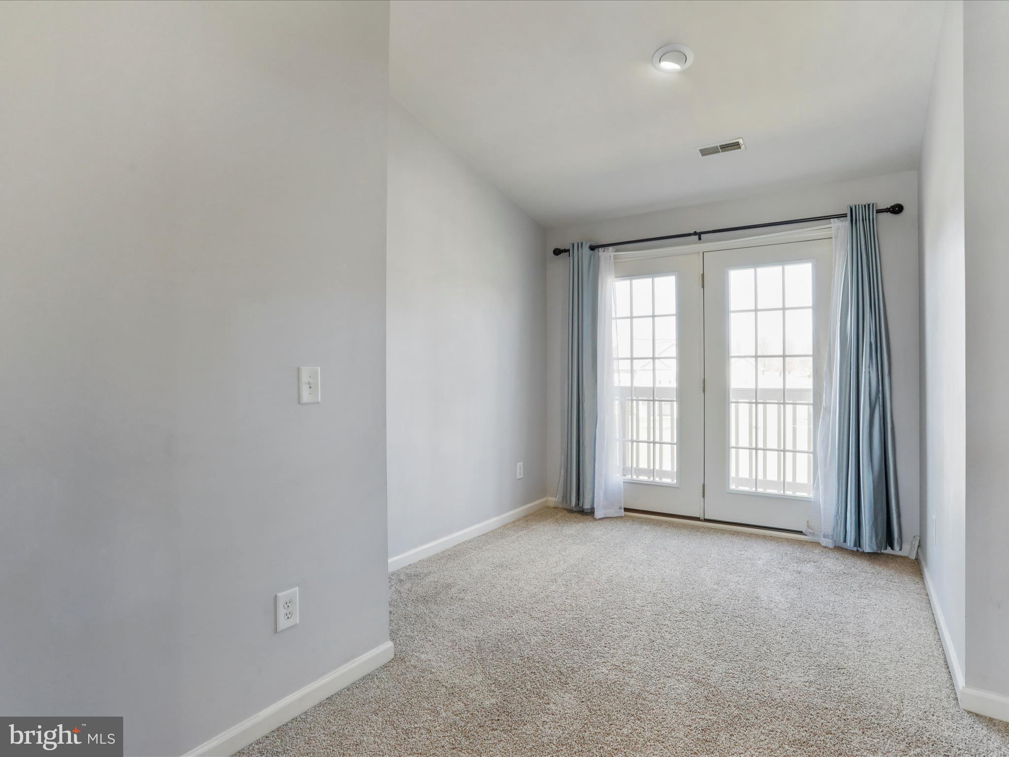 HARLAN RUN - Residential