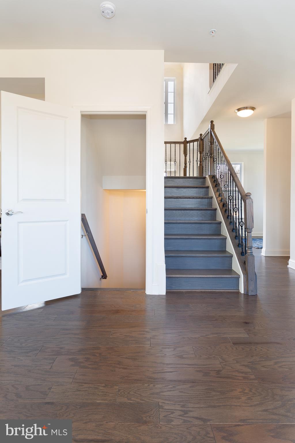 GALLAHAN - Residential