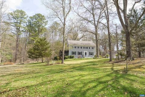 Homes For Sale - 5695 Free Union Rd Rd<br/> Albemarle County, FREE UNION, VA 22940