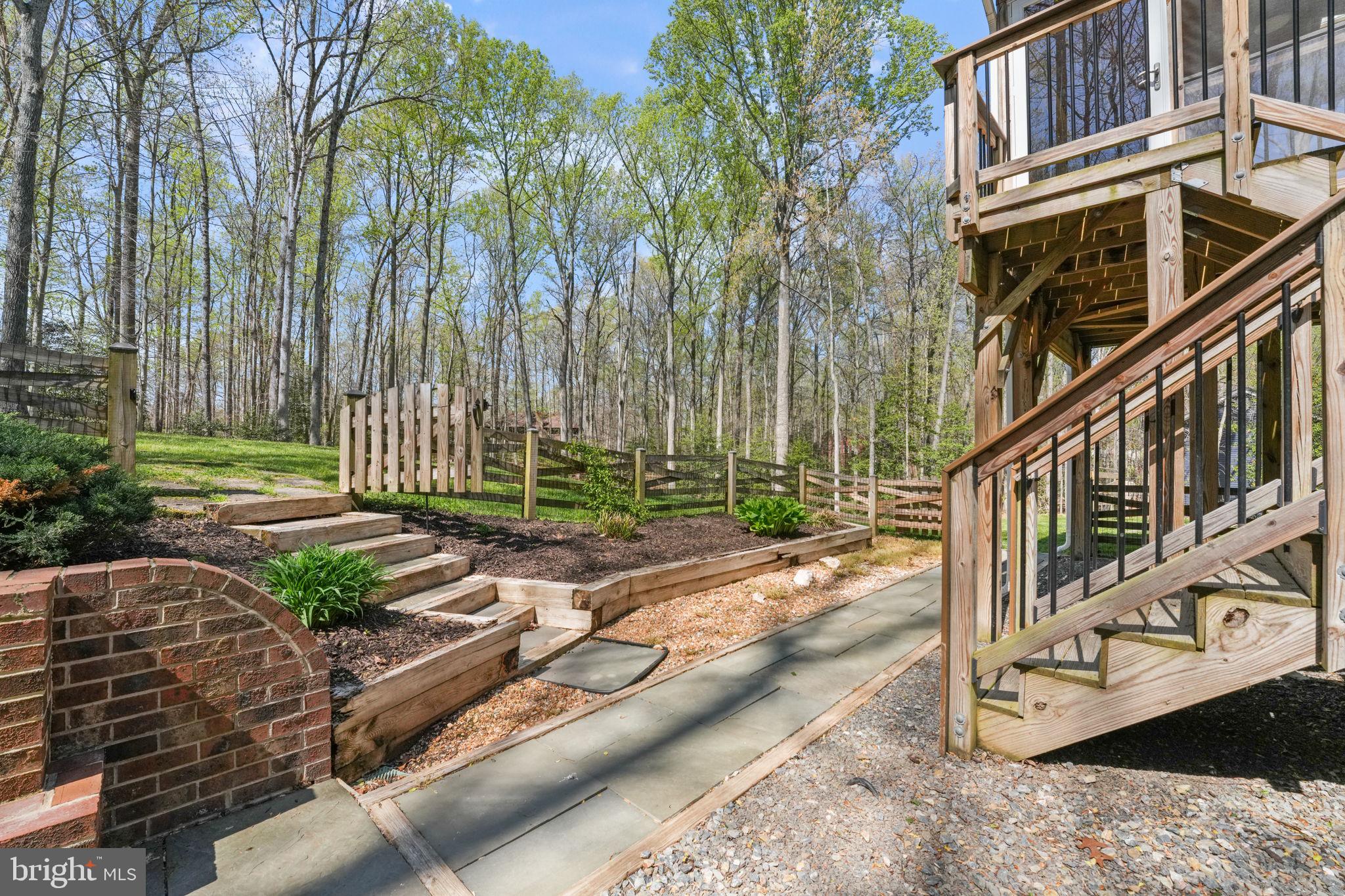 WOODBINE WOODS - Residential