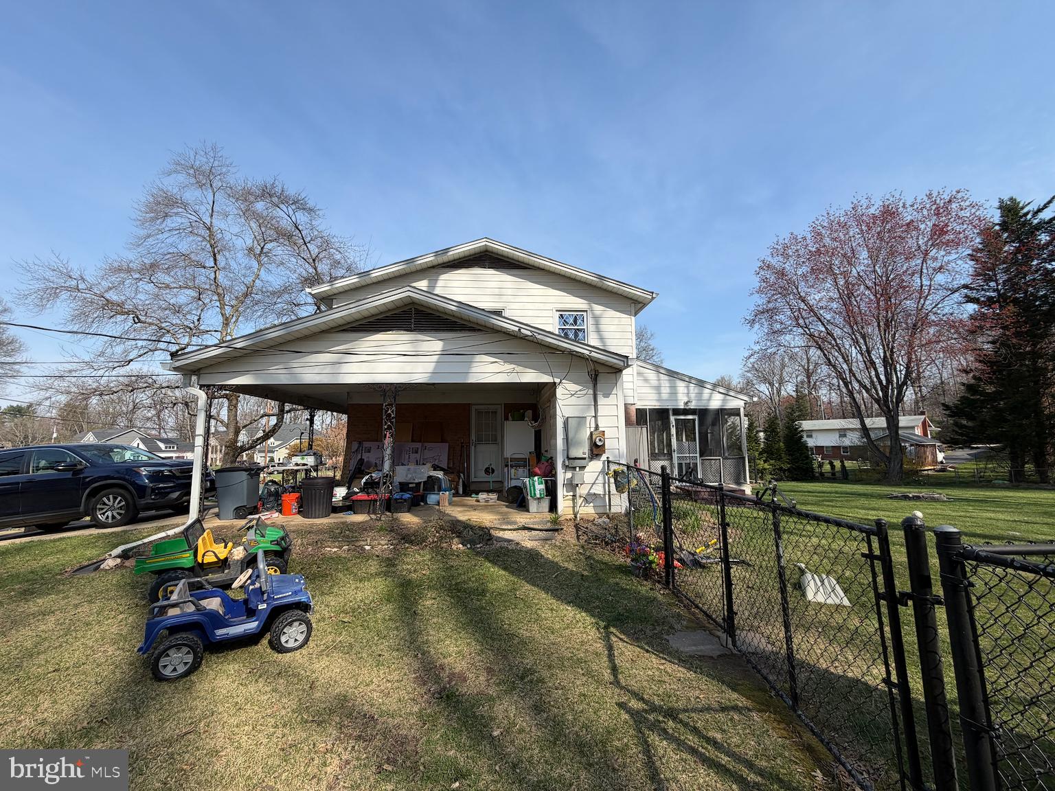 FAIRWAY MANOR ESTATES - Residential