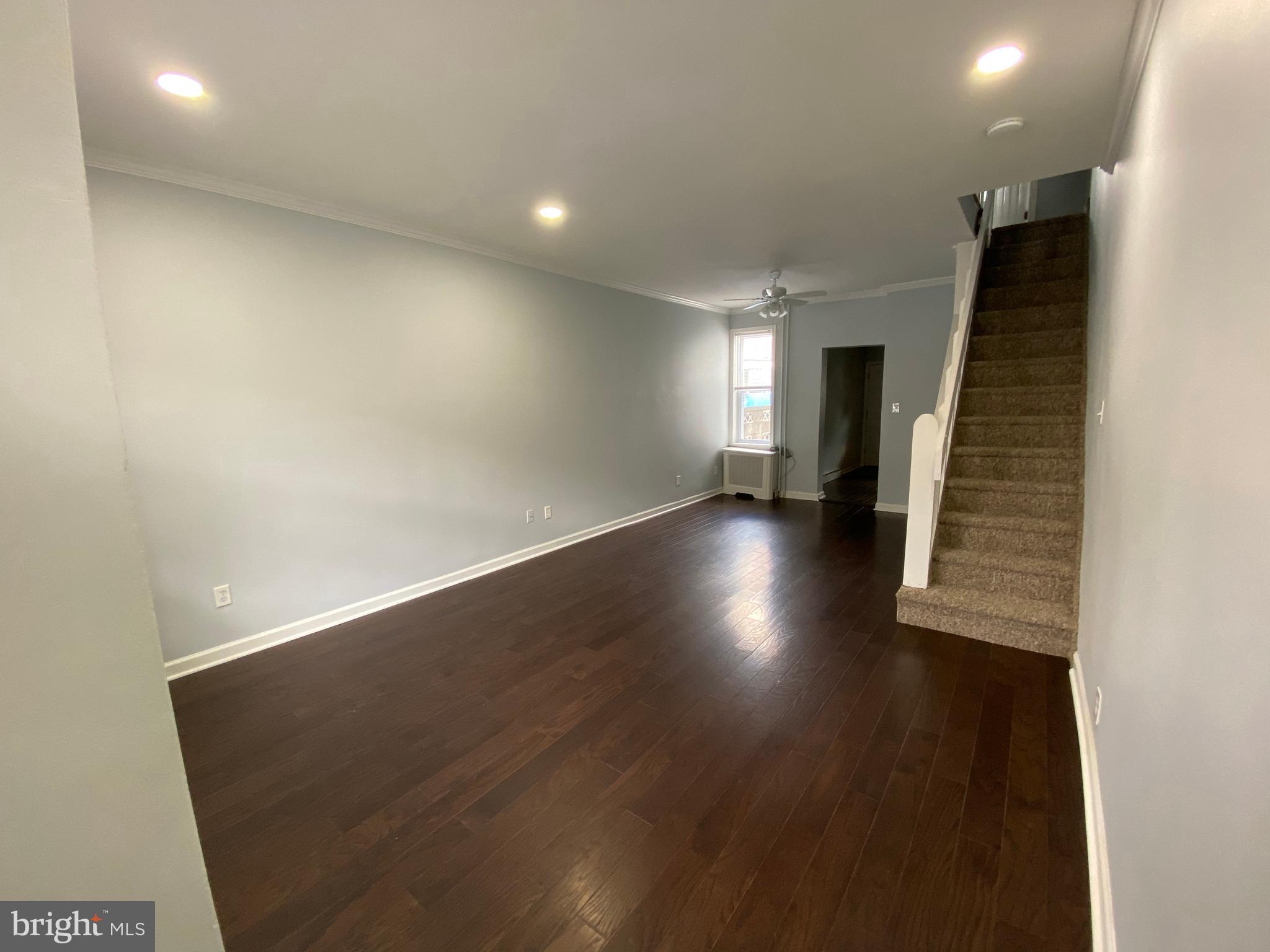 PORT RICHMOND - Residential Lease