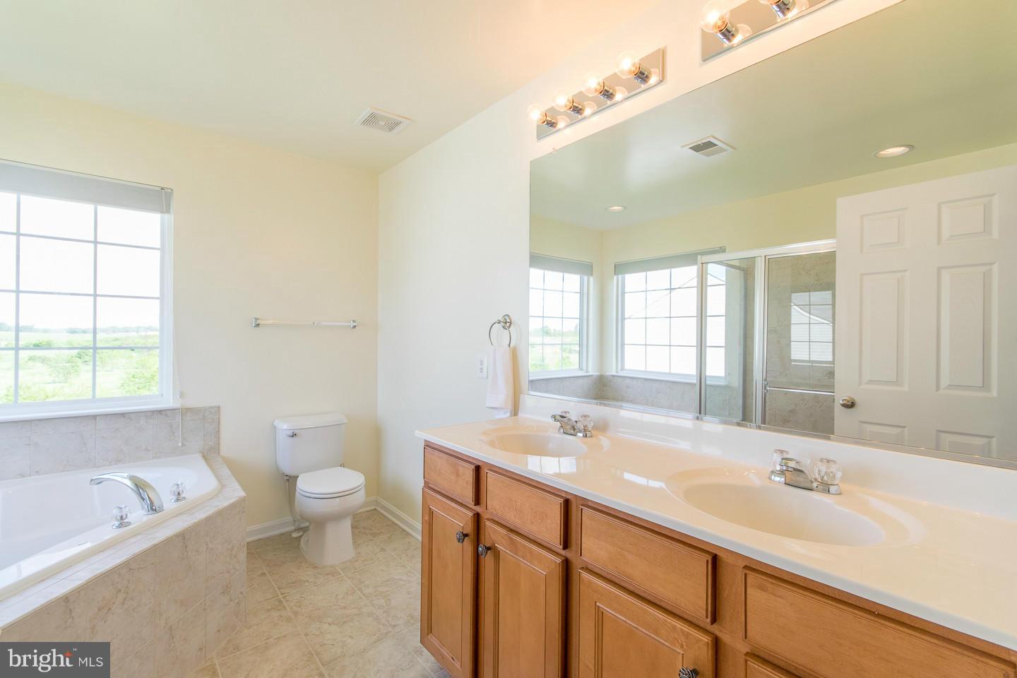 LIBERTY RUN - Residential