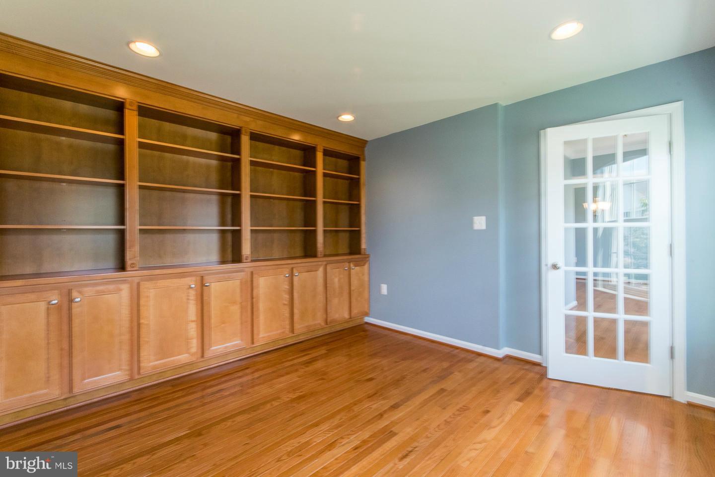 LIBERTY RUN - Residential