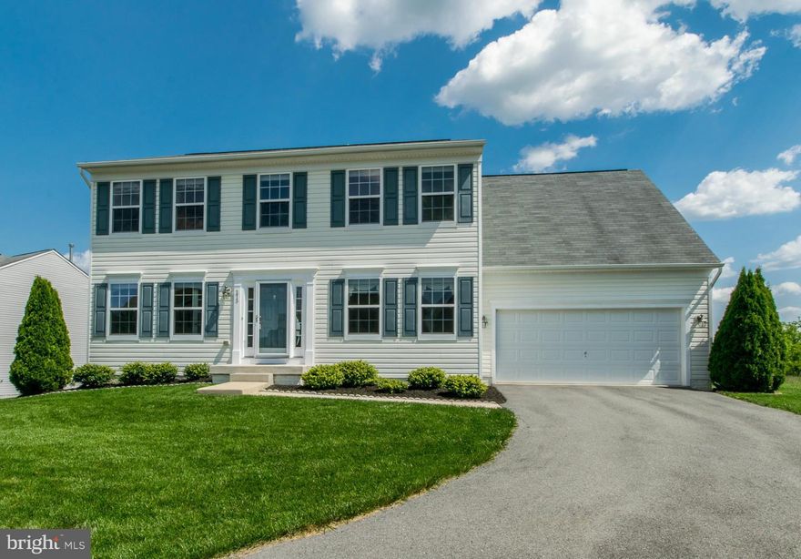 Great location, convenient to VA Center, Charles Town and Northern VA. Very nice 4 bedroom Colonial With hardwood floors through most of main level. Cozy gas fireplace in living room and perfect home office space with custom built in bookshelves. Master suite with shower & soaking tub. Upper level laundry for convenience. Full walkout unfinished basement for future expansion. A must see home.