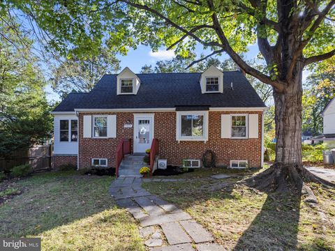 Photo of 9313 Sudbury Road, SILVER SPRING, MD 20901 (MLS # MDMC2202048) Photo of 9313 Sudbury Road, SILVER SPRING, MD 20901 (MLS # MDMC2202048)