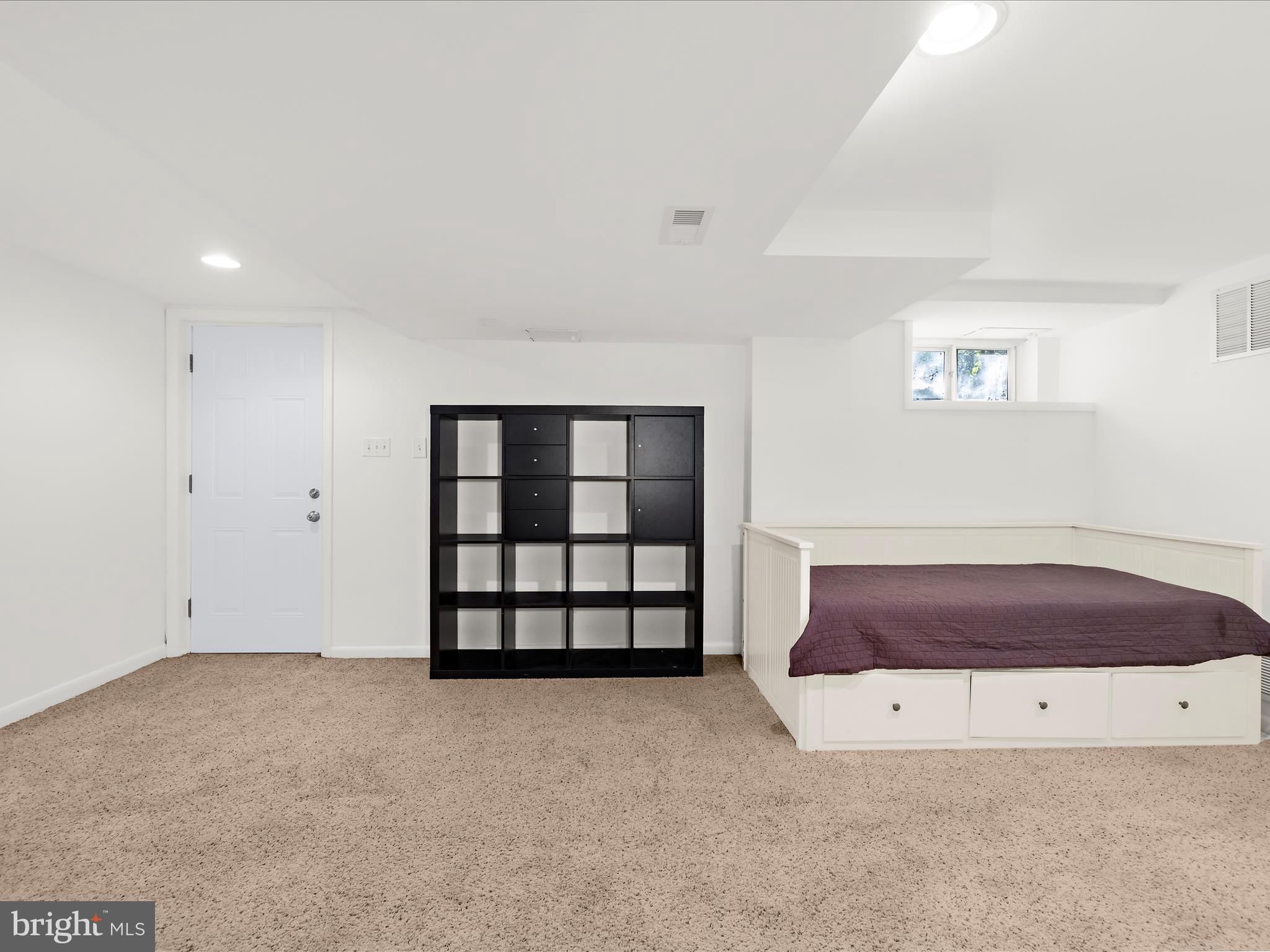 HIGHLAND VIEW - Residential