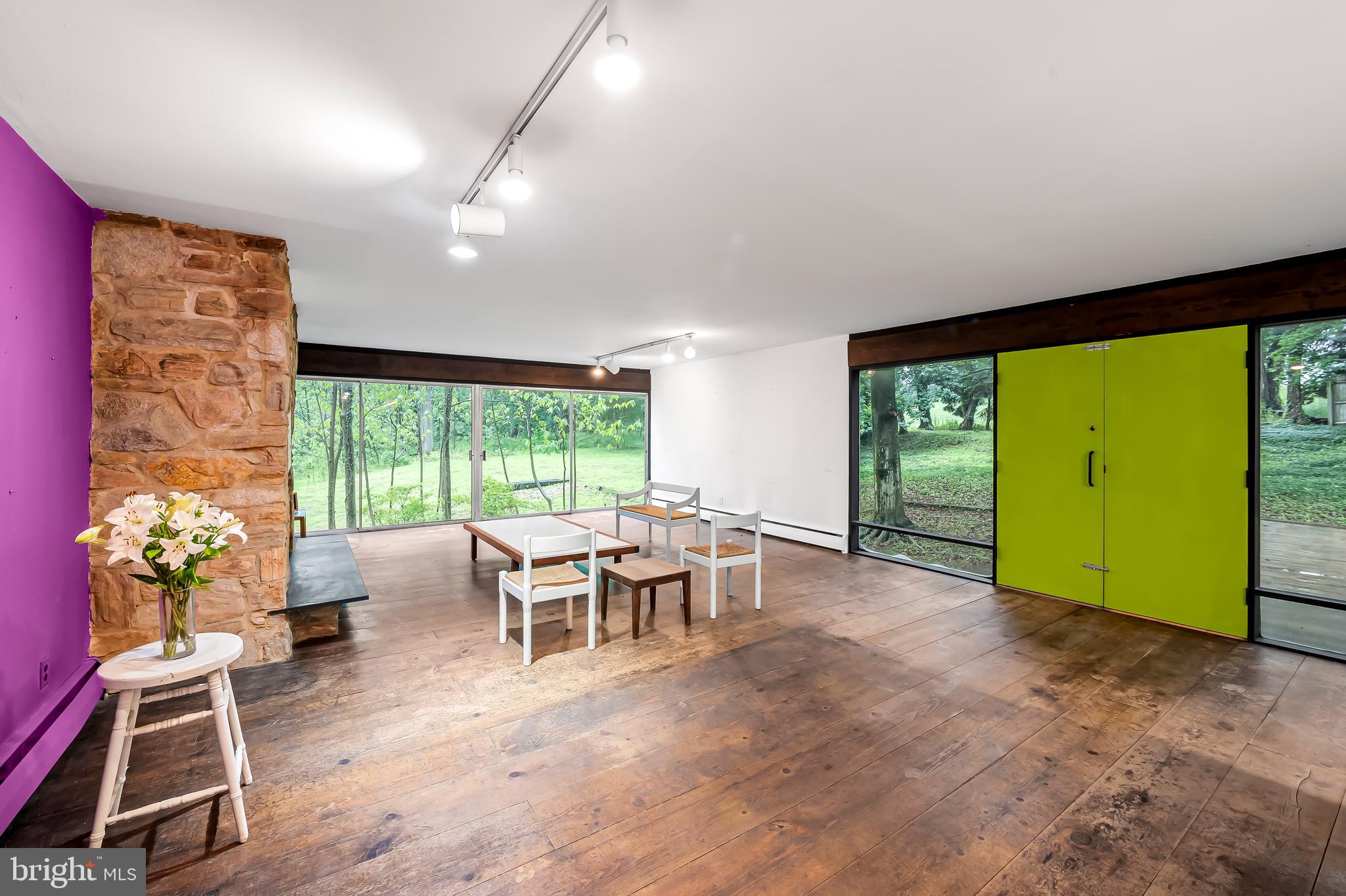 RUXTON - Residential
