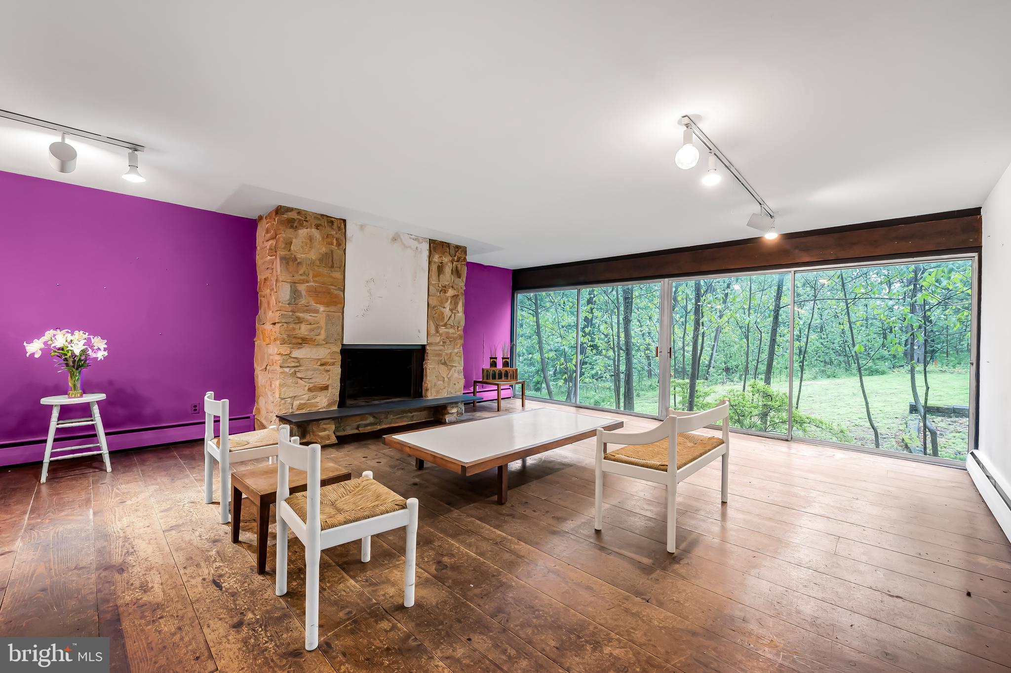 RUXTON - Residential