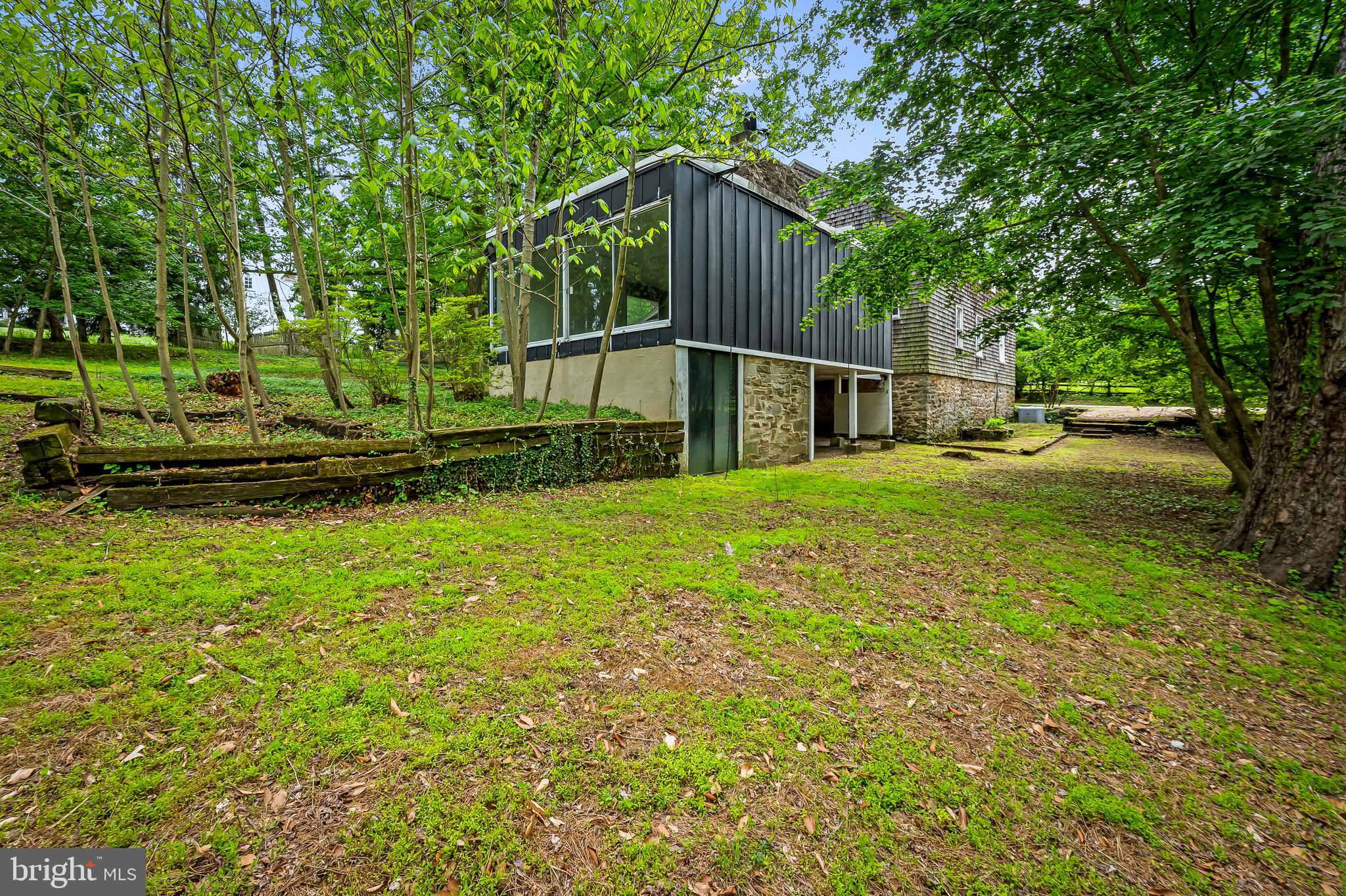 RUXTON - Residential