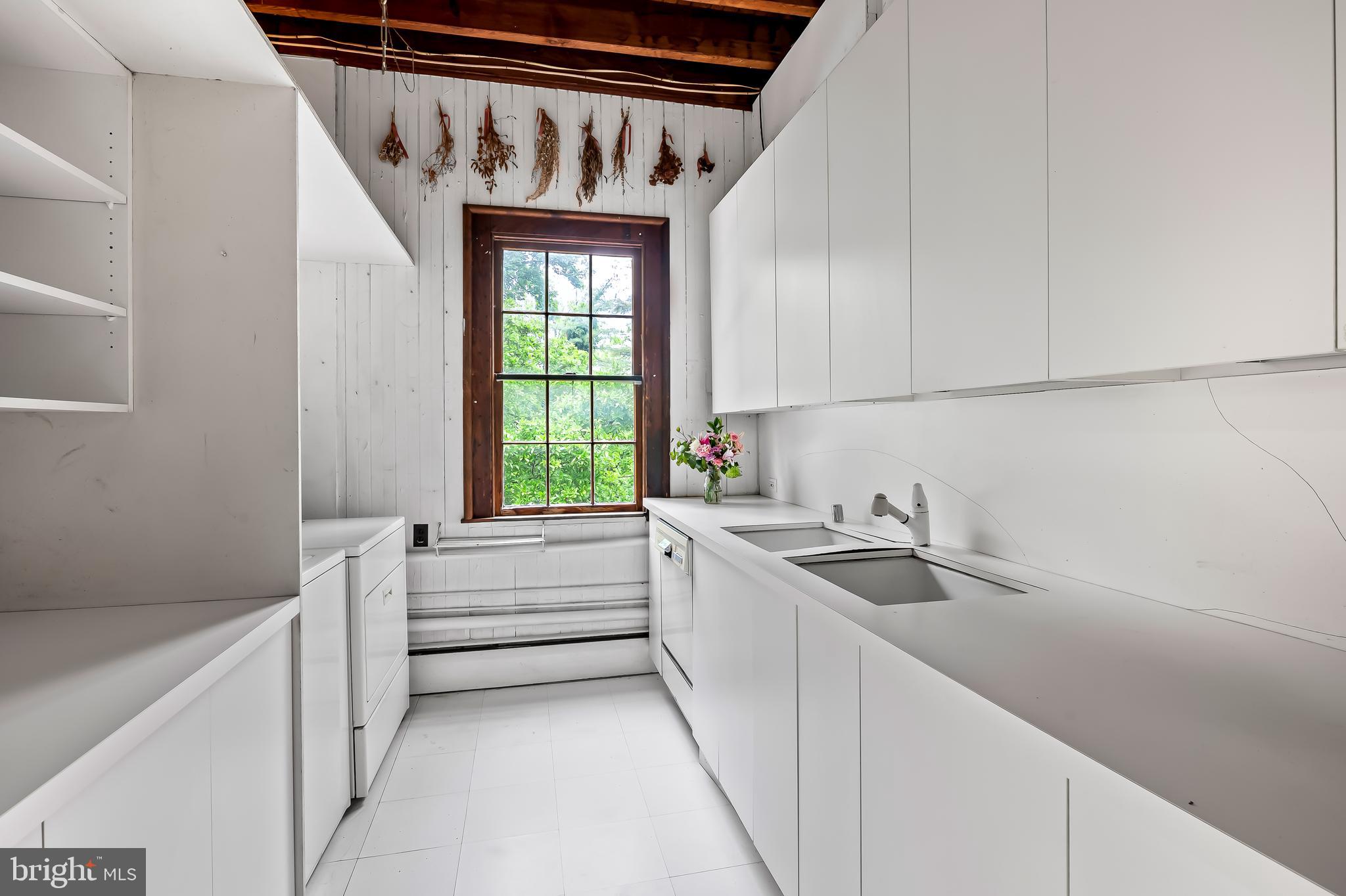 RUXTON - Residential