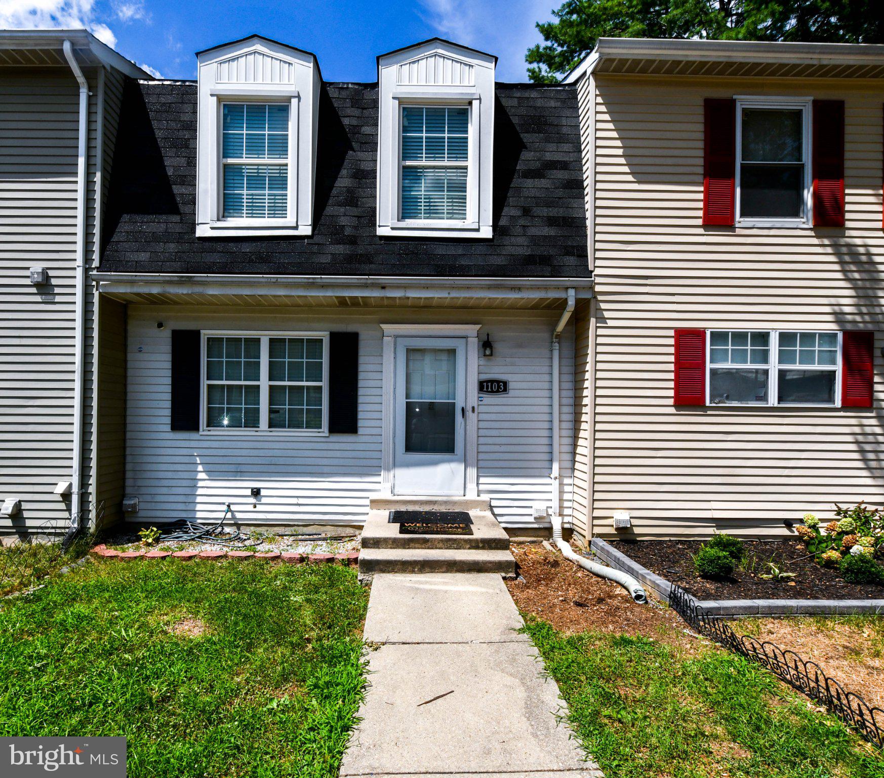 1103 CASTLEHAVEN COURT