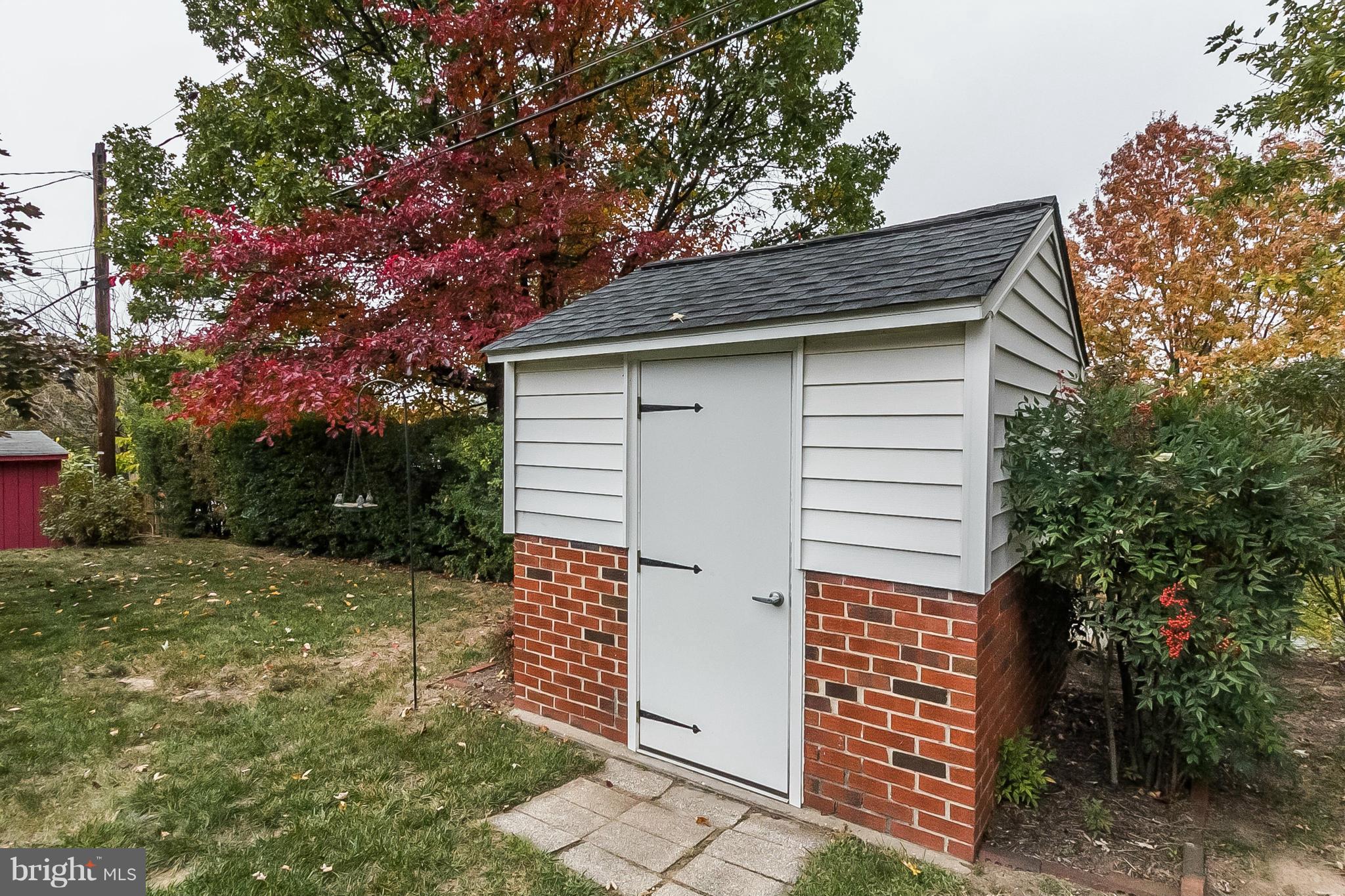 CAMELOT - Residential