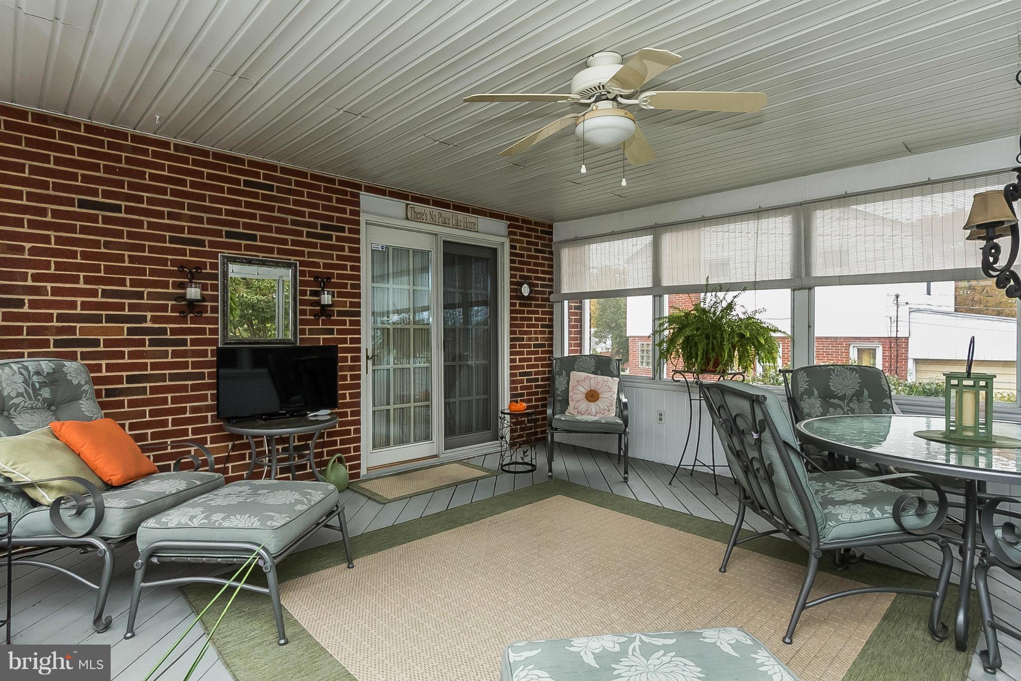 CAMELOT - Residential