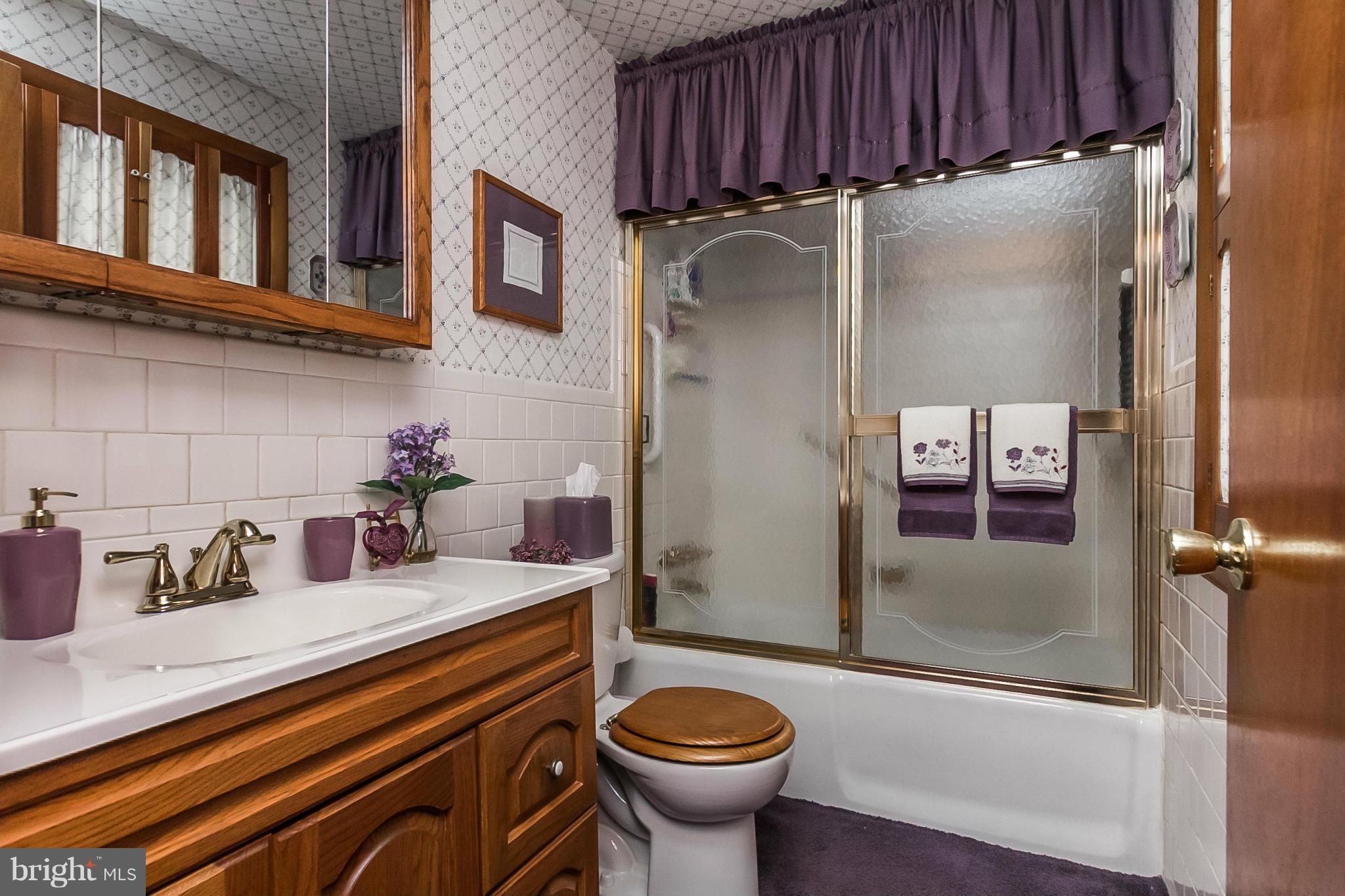 CAMELOT - Residential