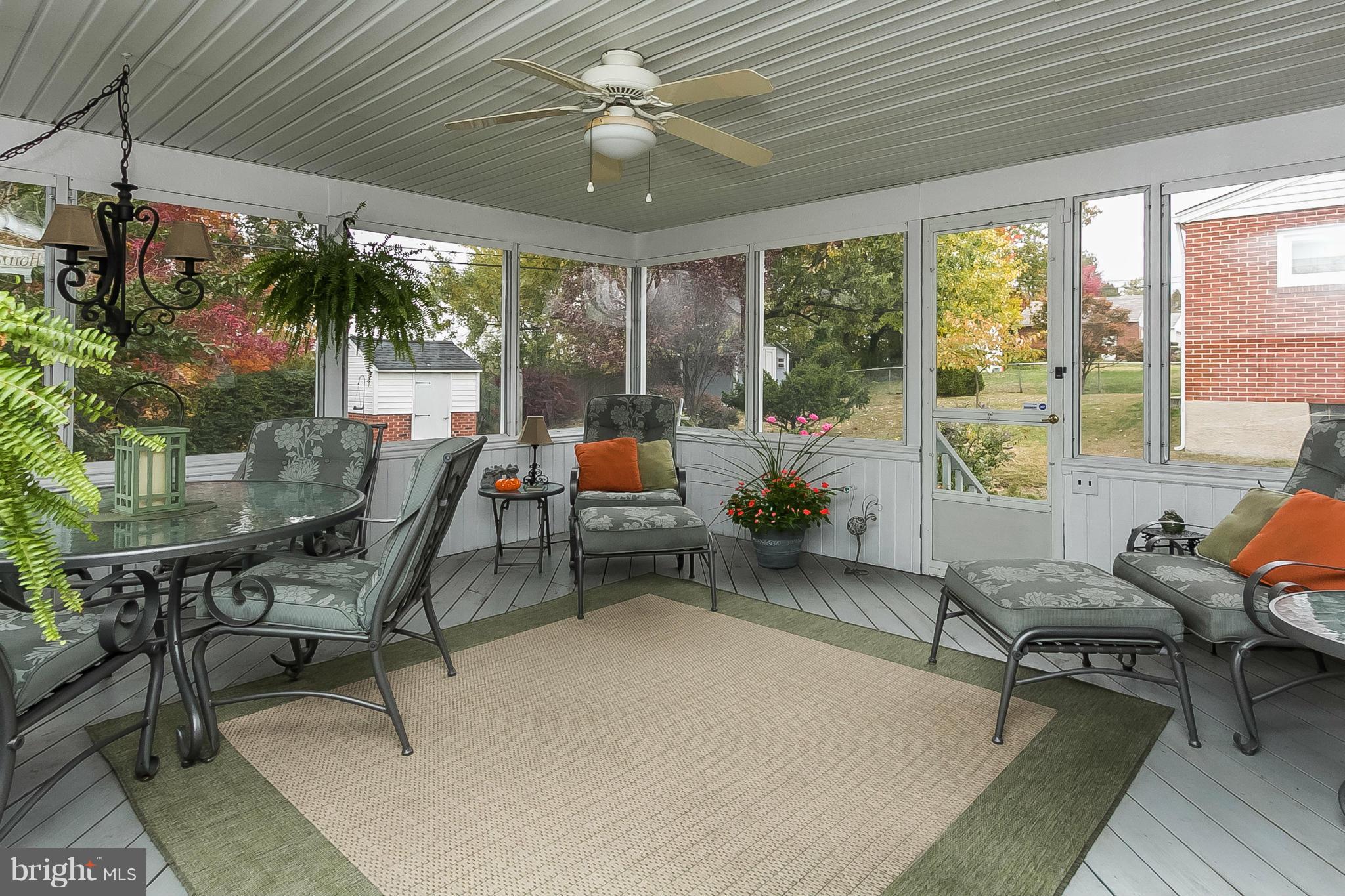 CAMELOT - Residential