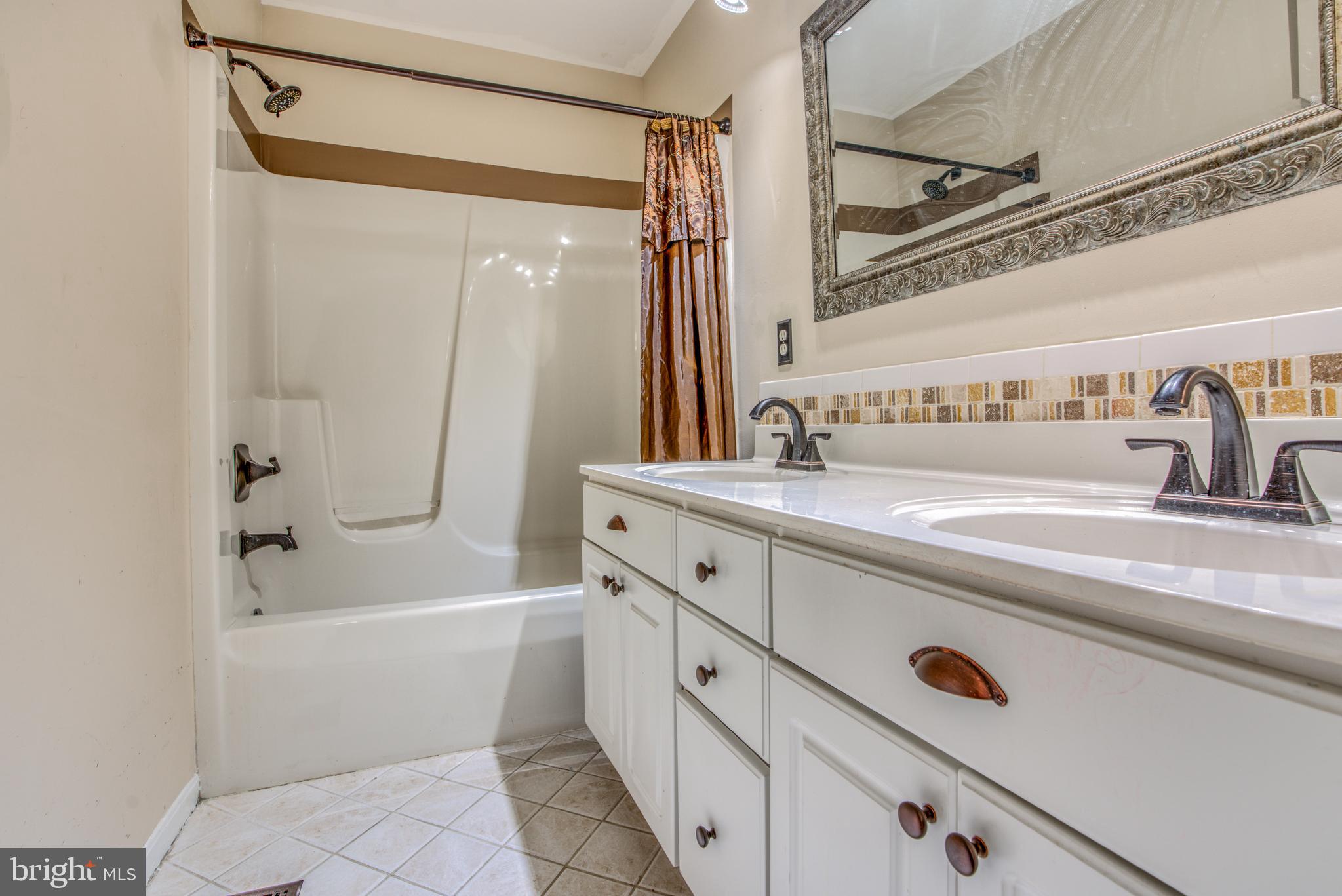 ABINGDON RESERVE - Residential