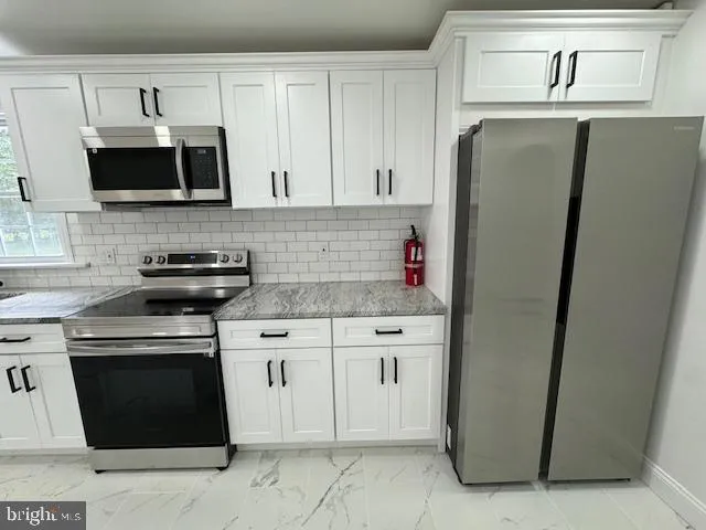 Cherry Hill, New Jersey 08003, United States, 3 Bedrooms Bedrooms, ,3 BathroomsBathrooms,Residential,Active,146021