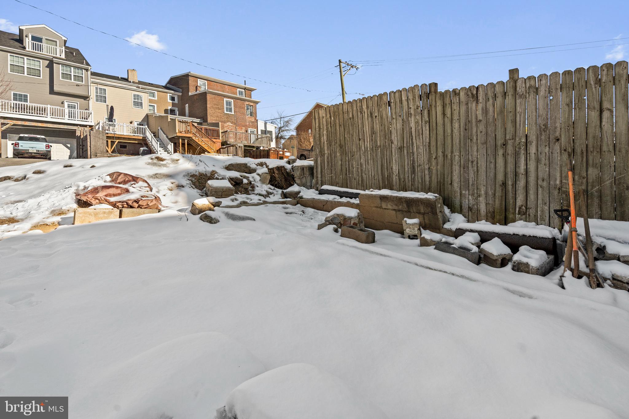 CONSHOHOCKEN - Residential