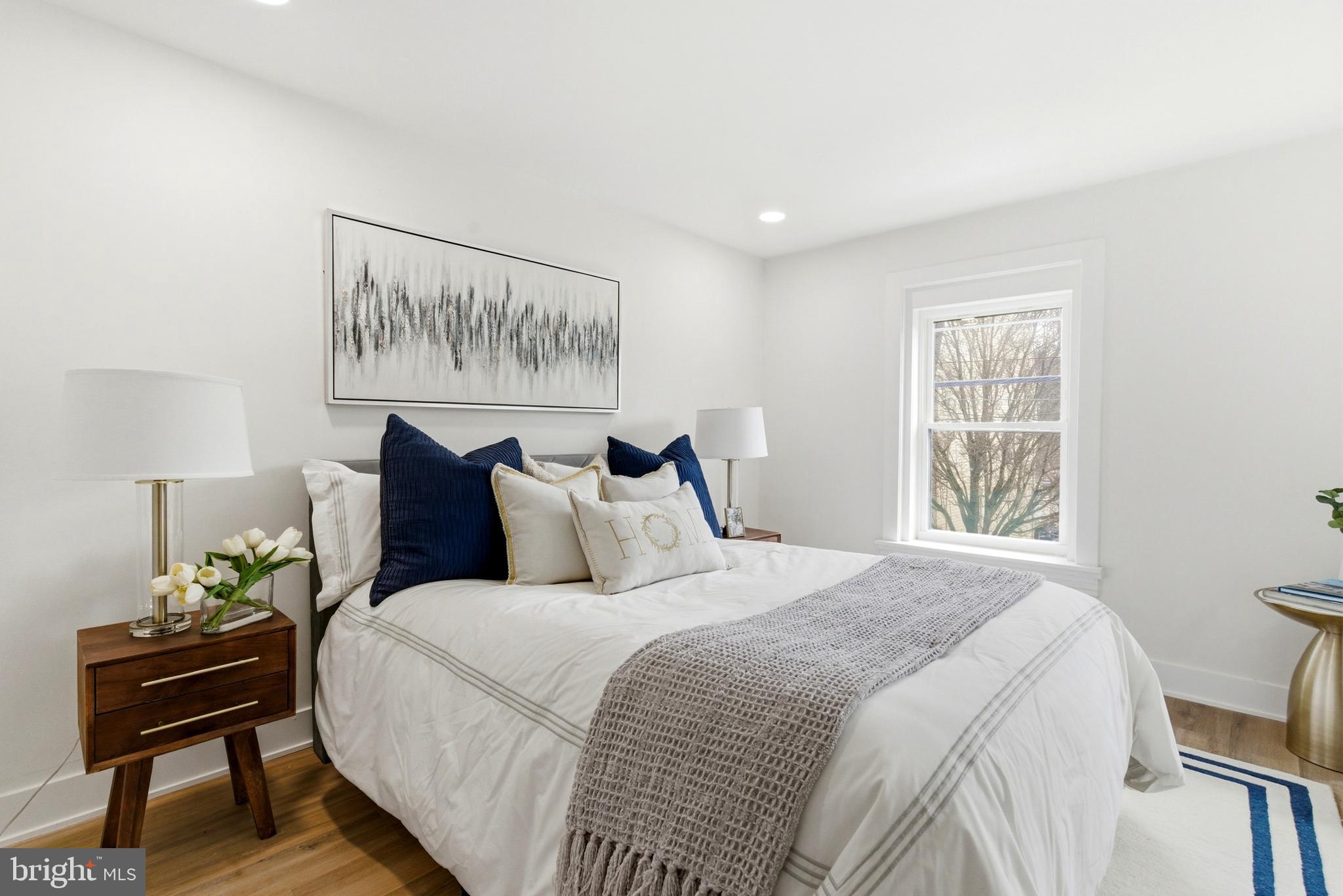 CONSHOHOCKEN - Residential