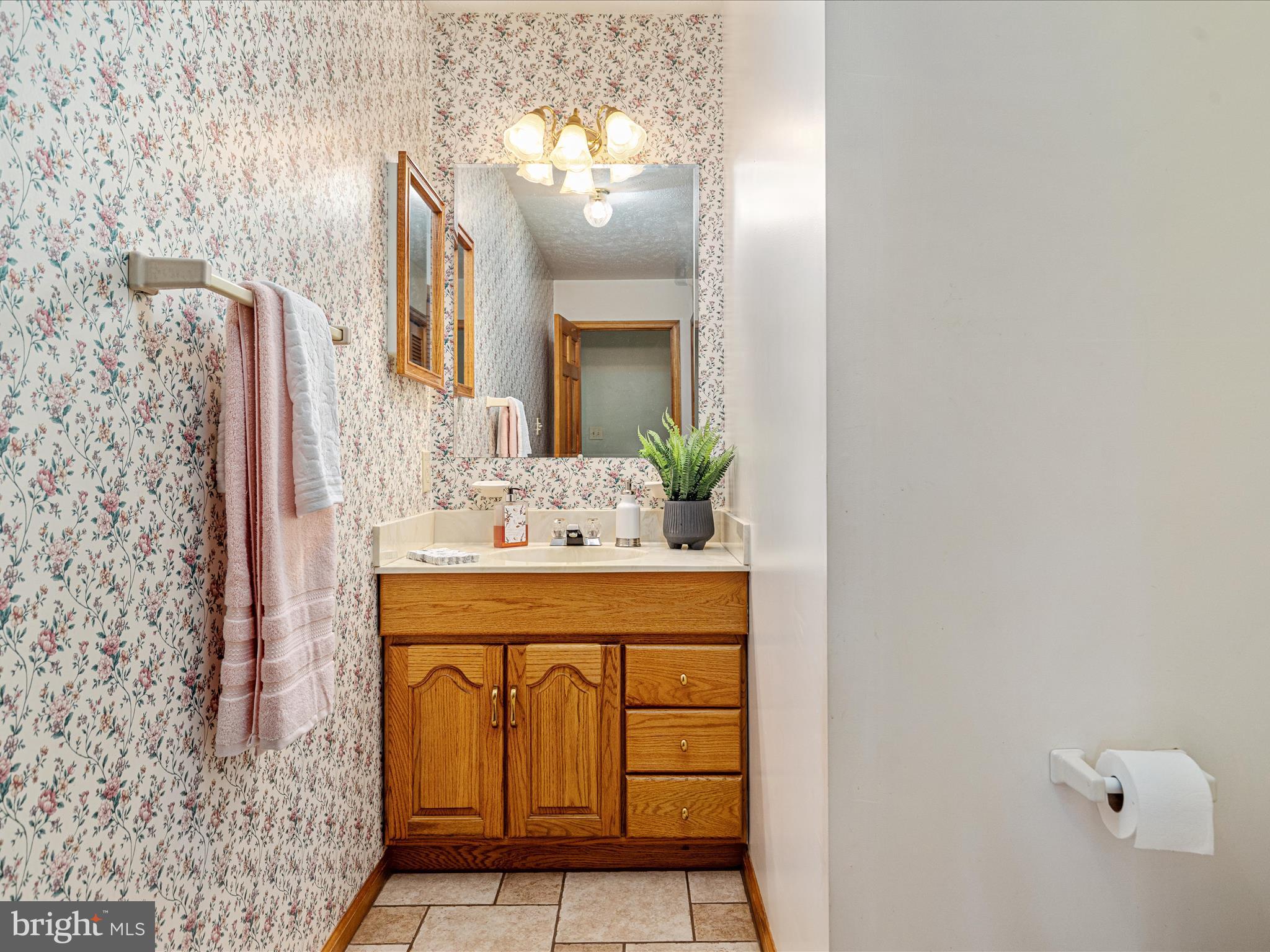 RIVER BEND FARM - Residential