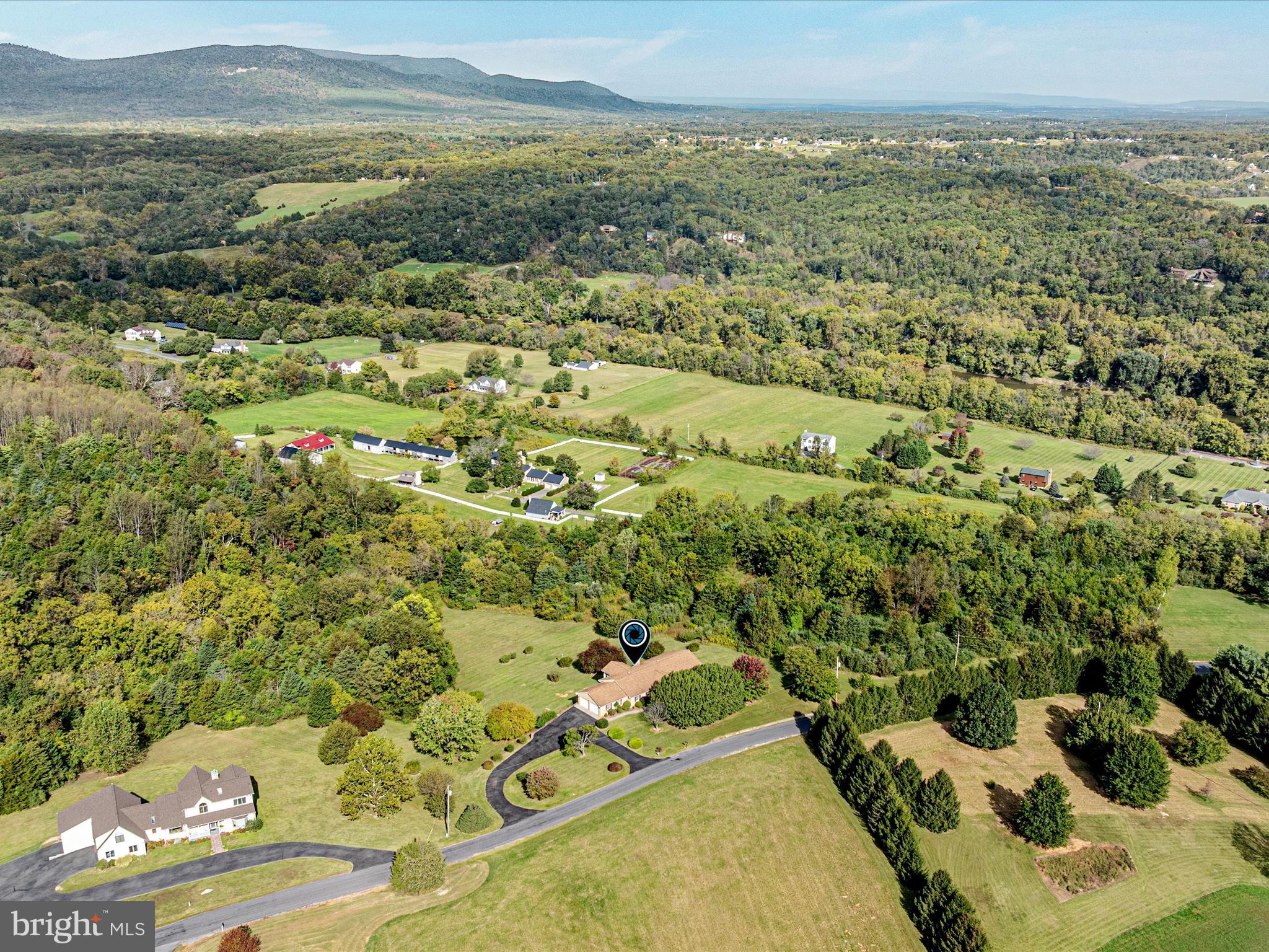 RIVER BEND FARM - Residential