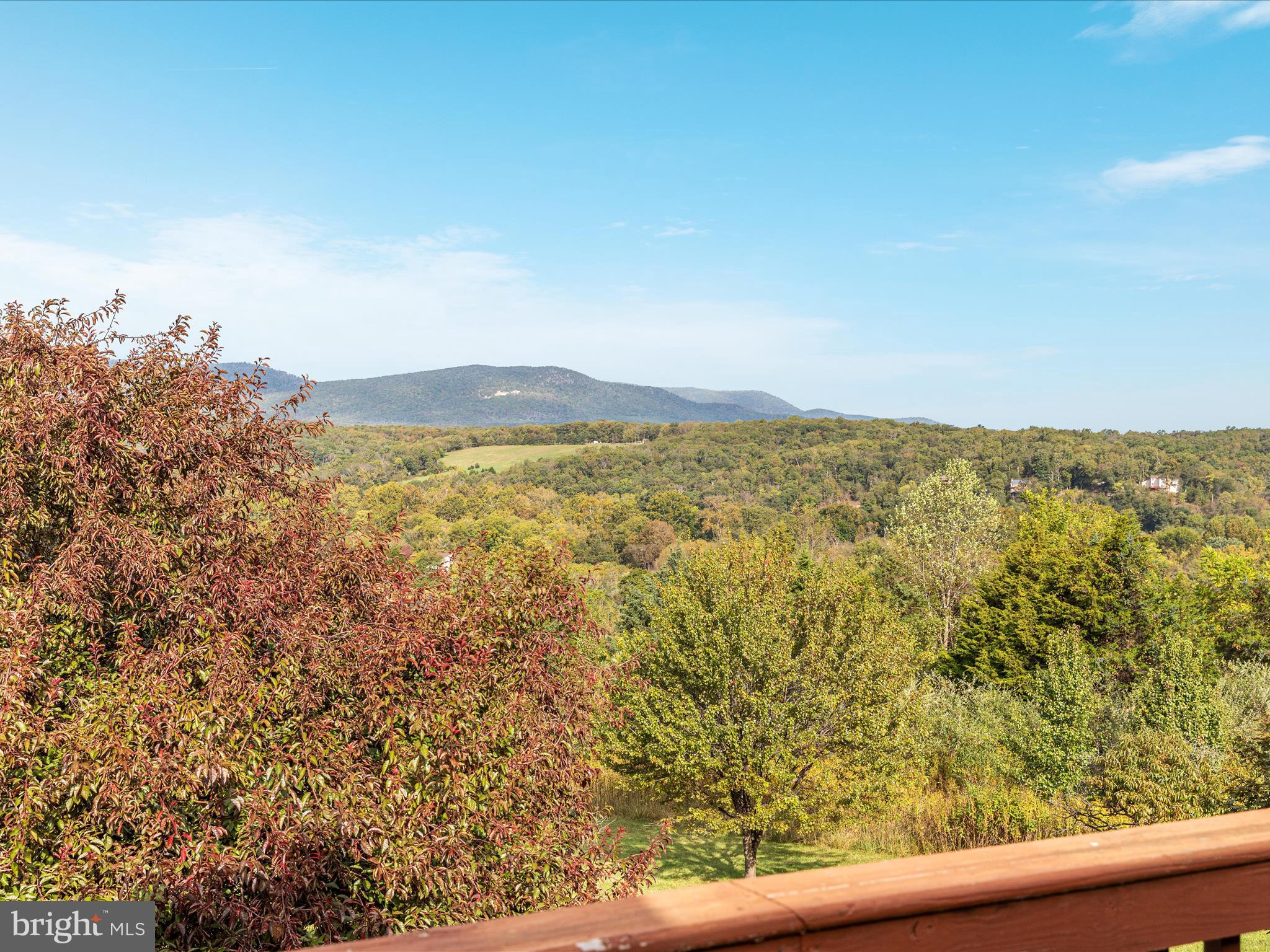 RIVER BEND FARM - Residential