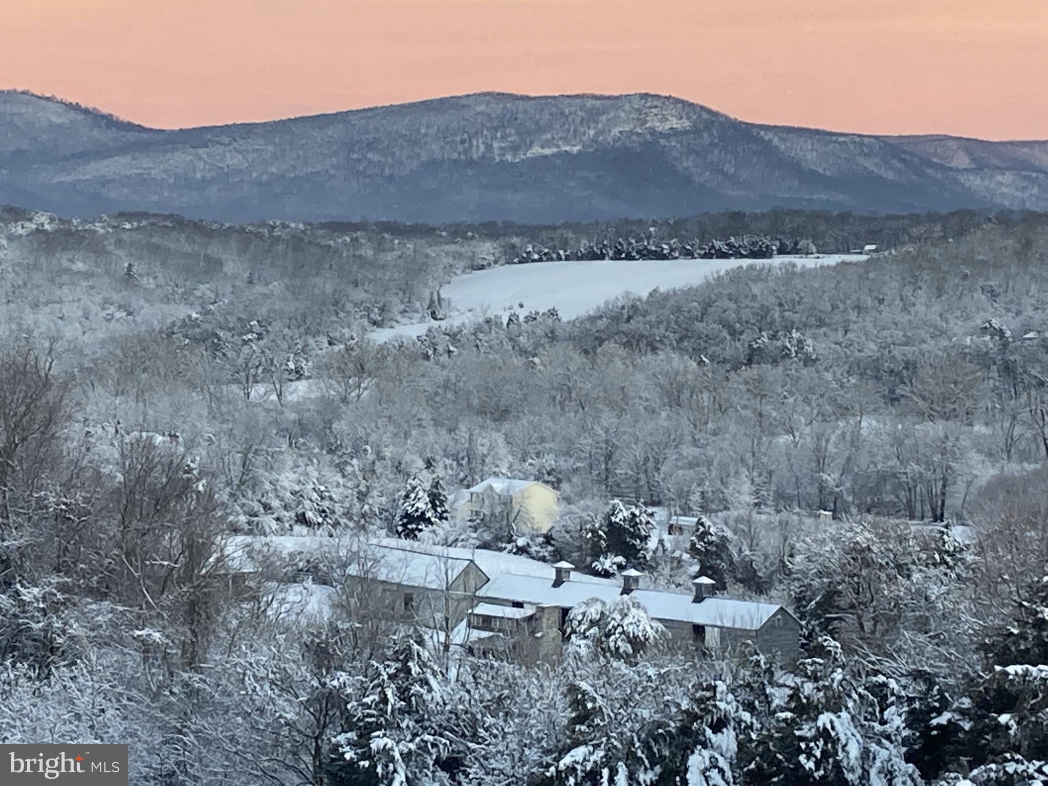 RIVER BEND FARM - Residential