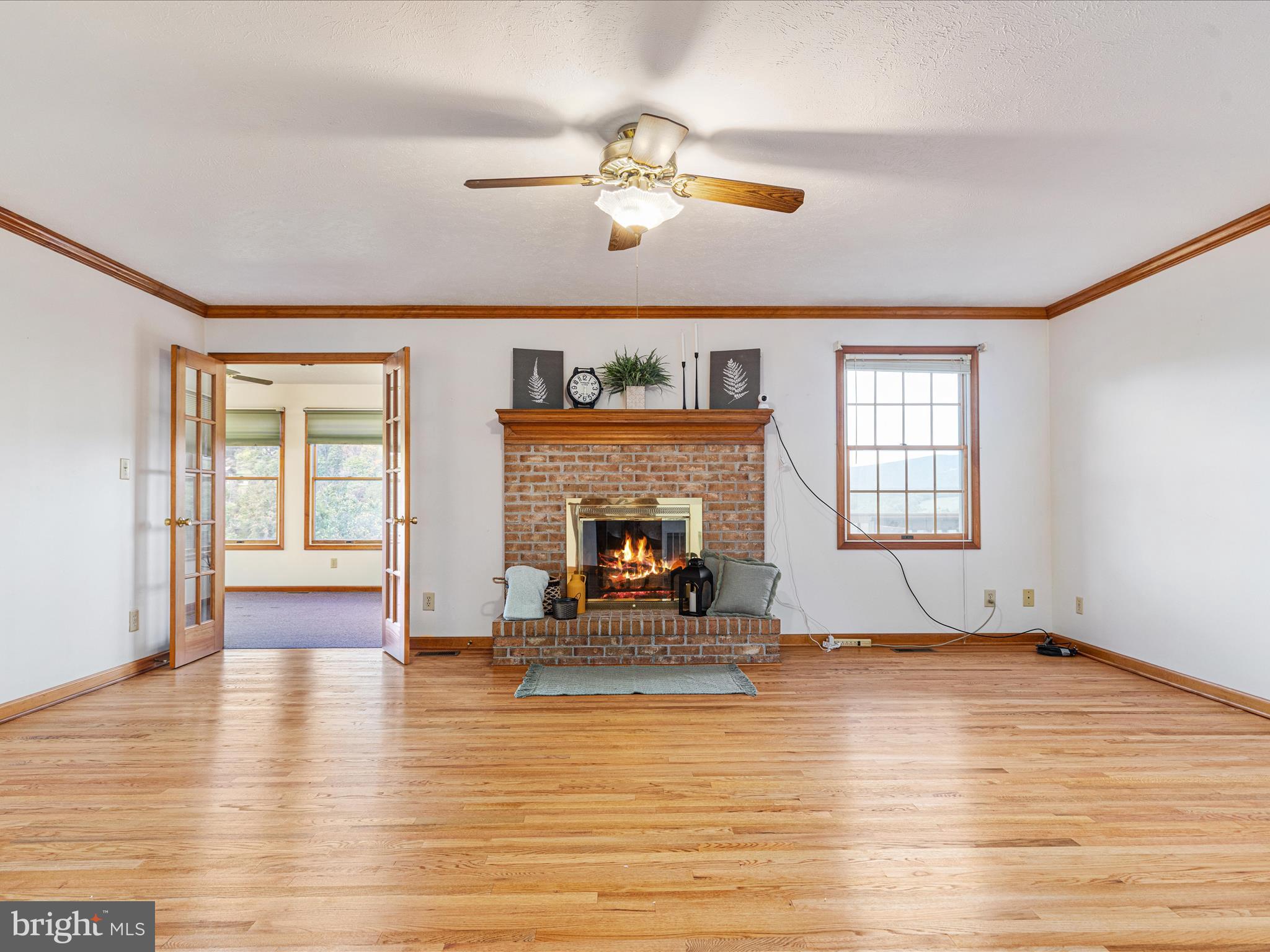 RIVER BEND FARM - Residential