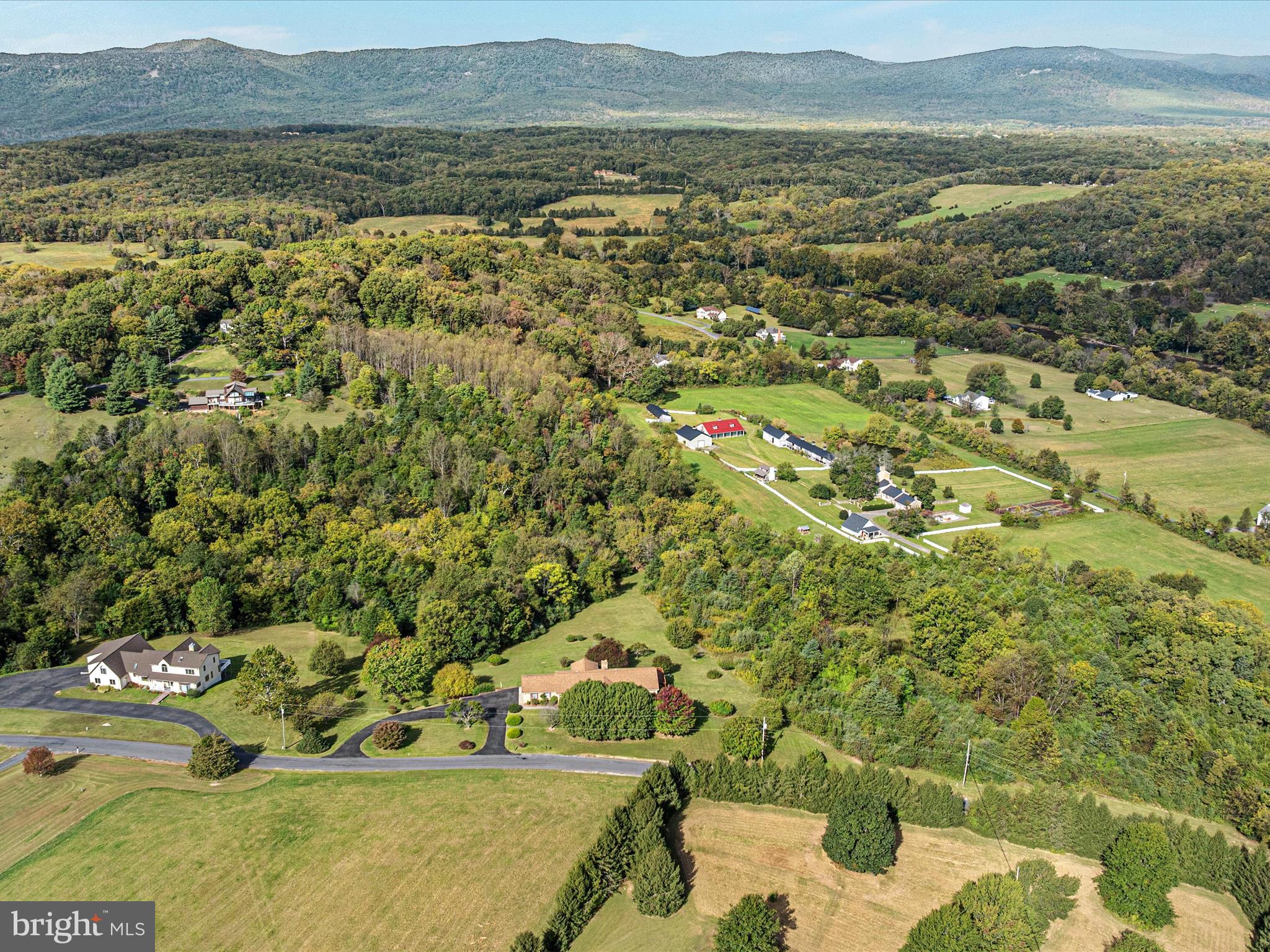 RIVER BEND FARM - Residential