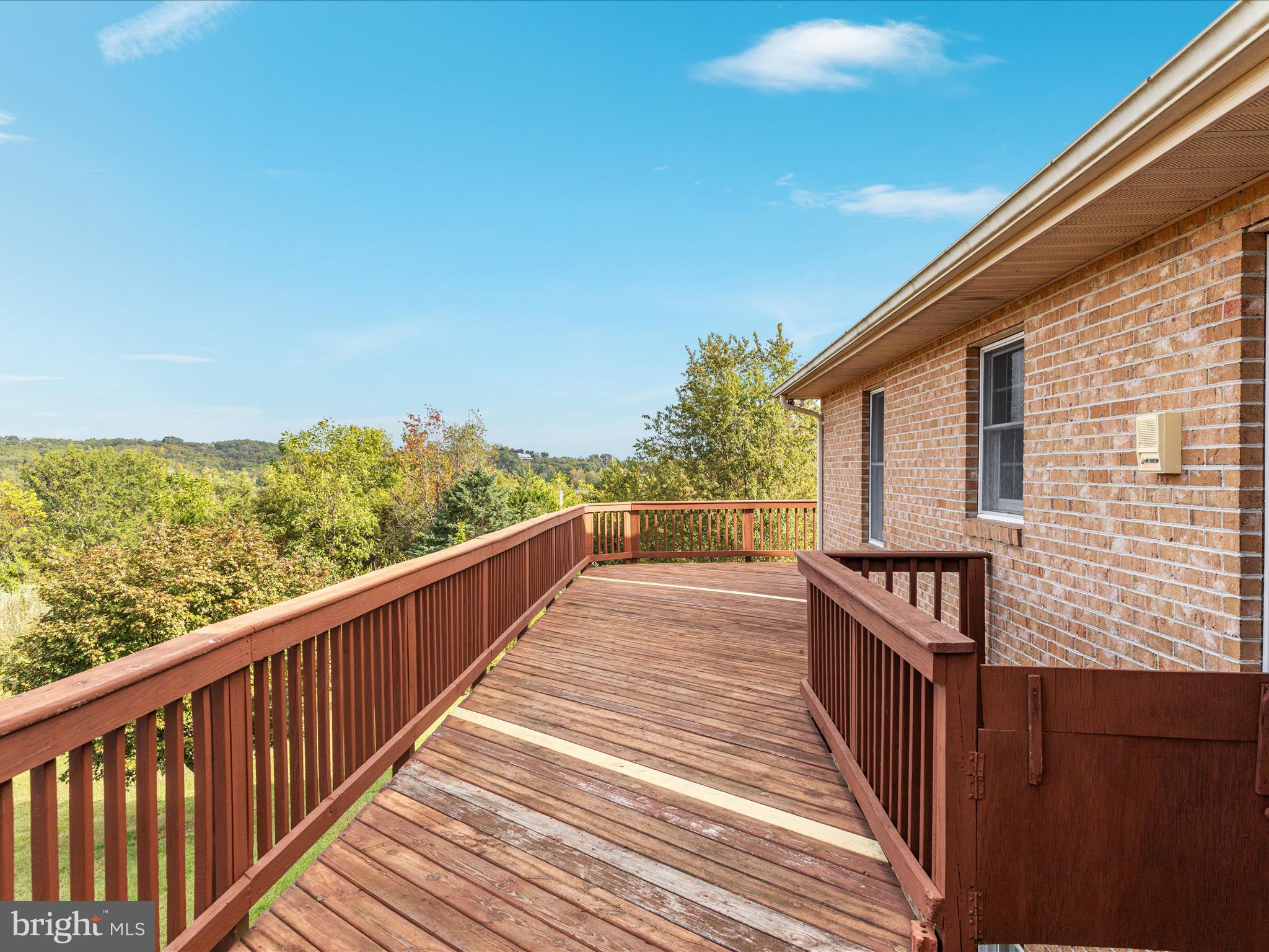 RIVER BEND FARM - Residential