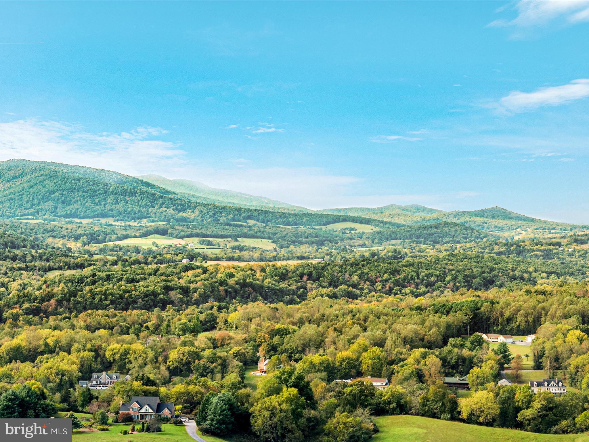 RIVER BEND FARM - Residential