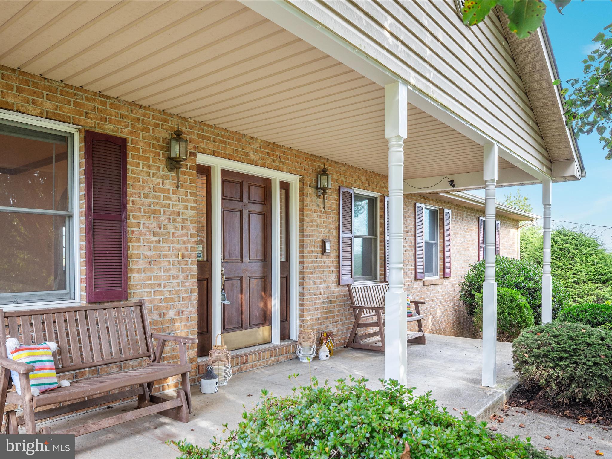 RIVER BEND FARM - Residential