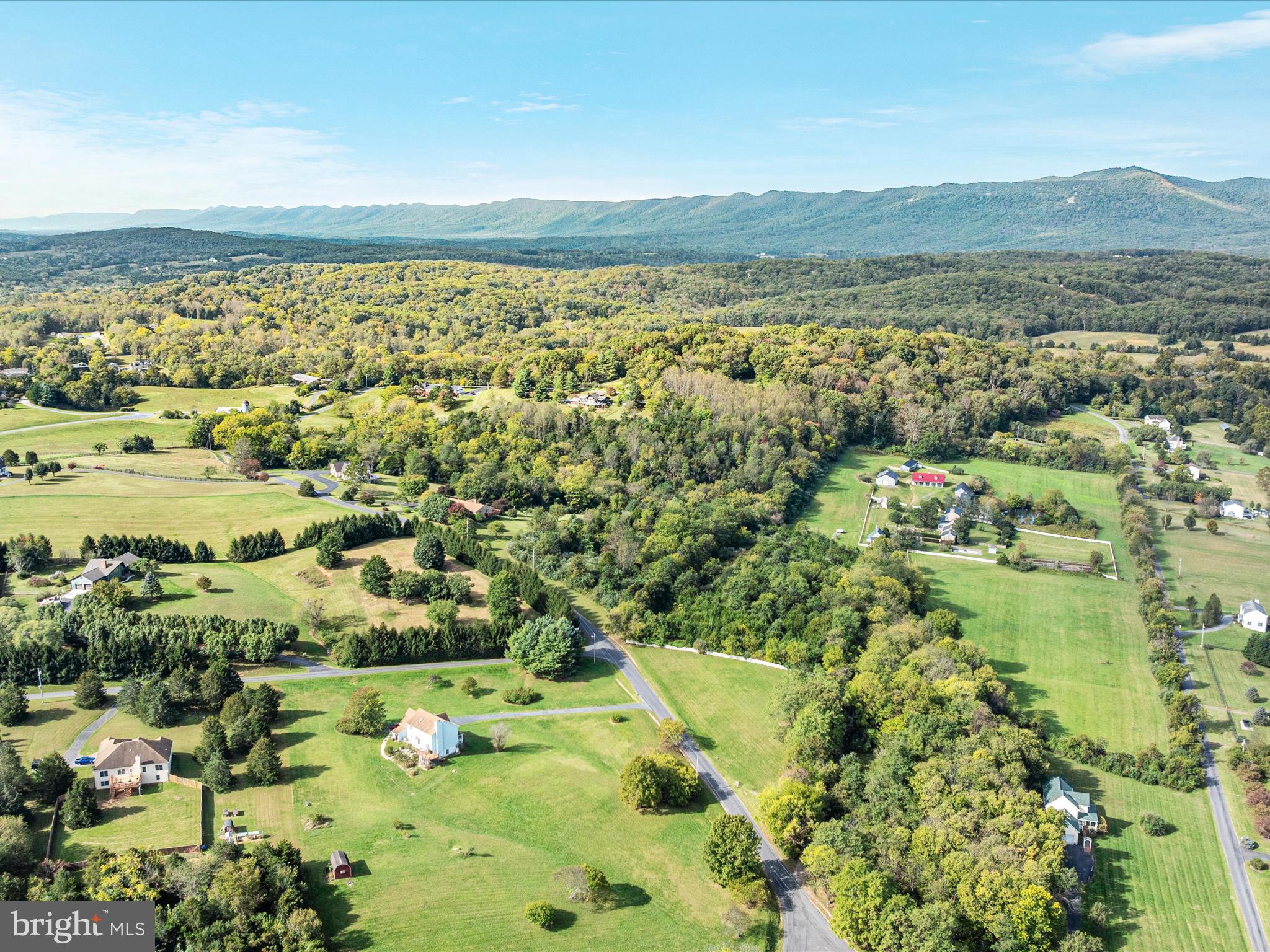 RIVER BEND FARM - Residential