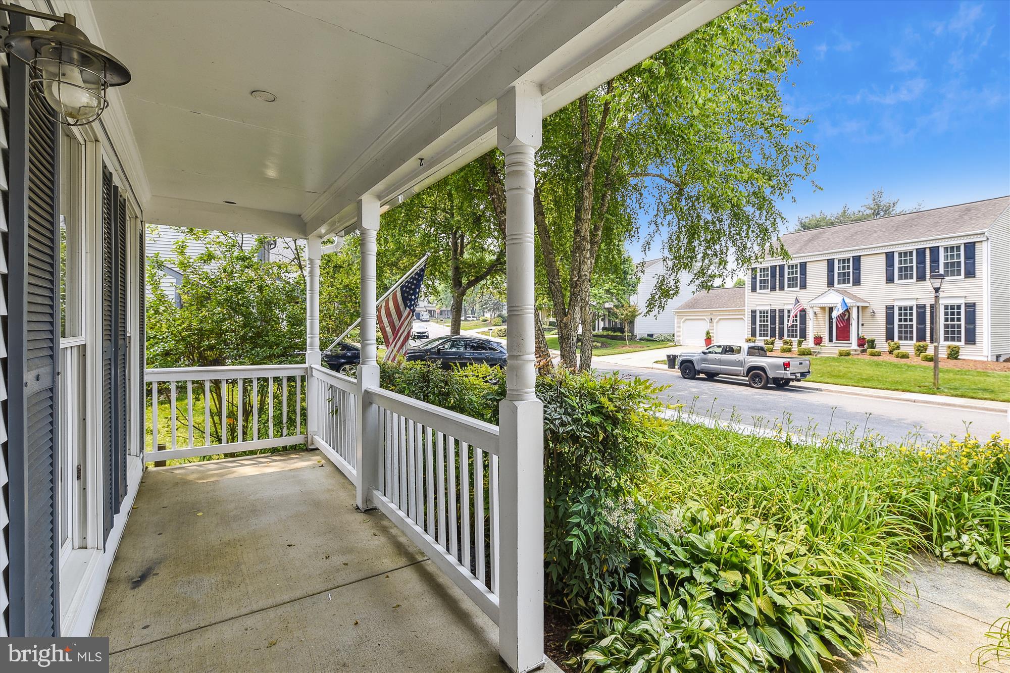 HUNT MEADOW - Residential