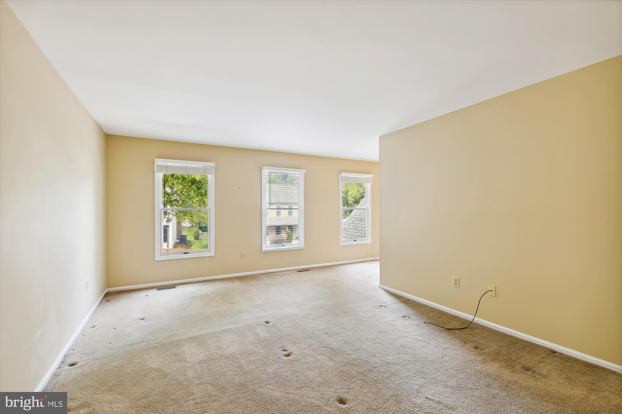 HUNT MEADOW - Residential