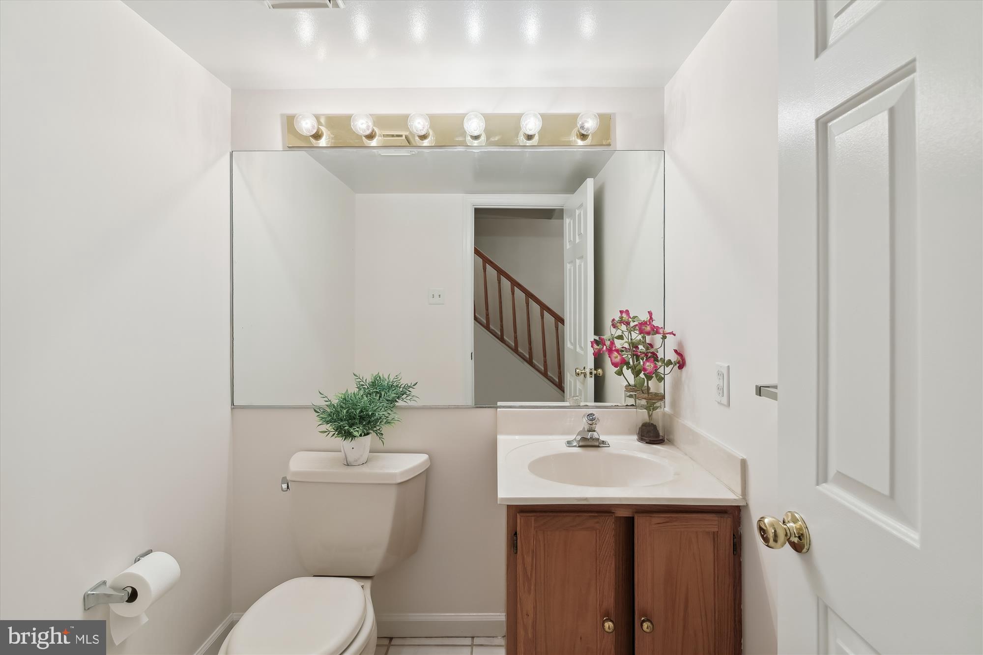 HUNT MEADOW - Residential