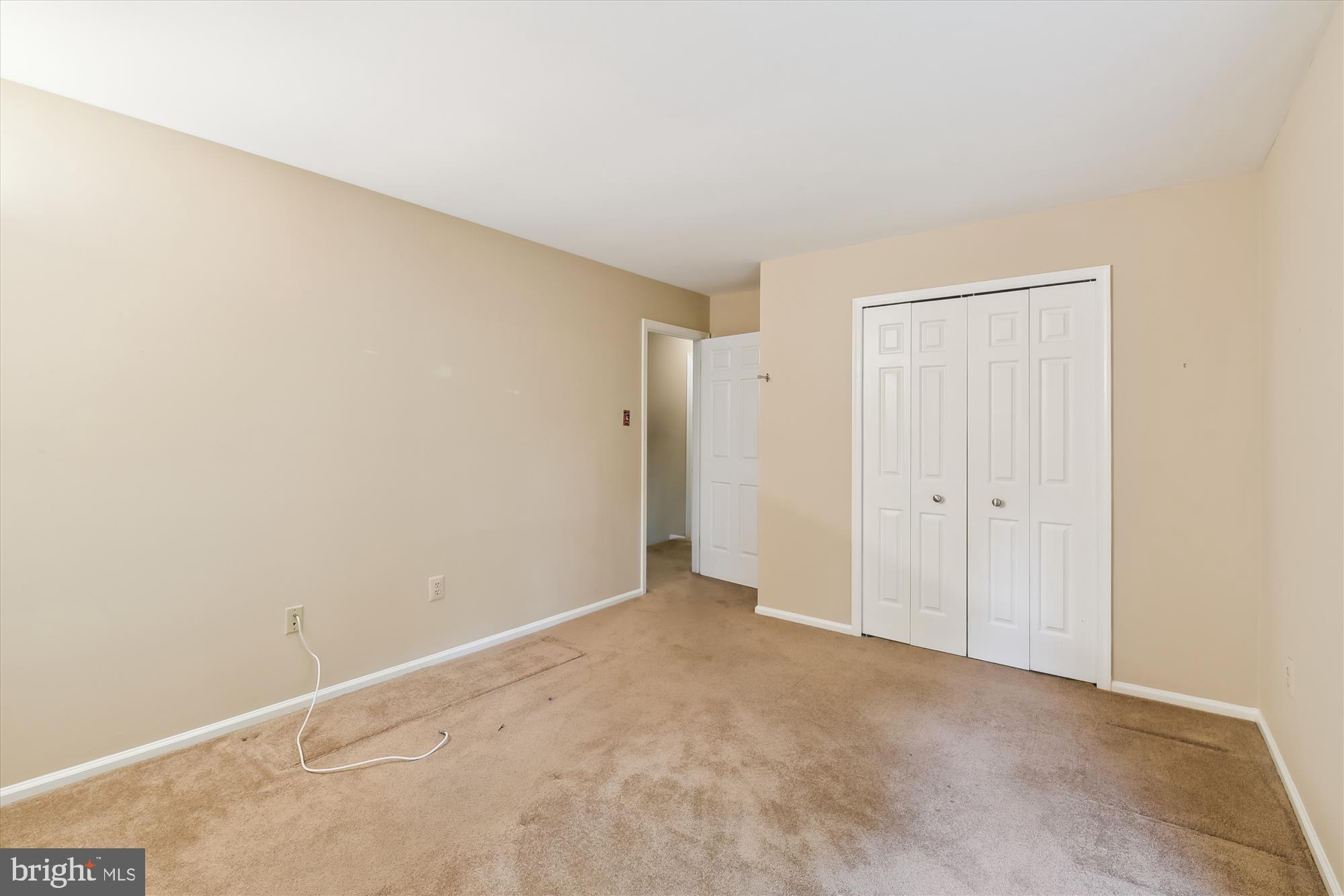 HUNT MEADOW - Residential