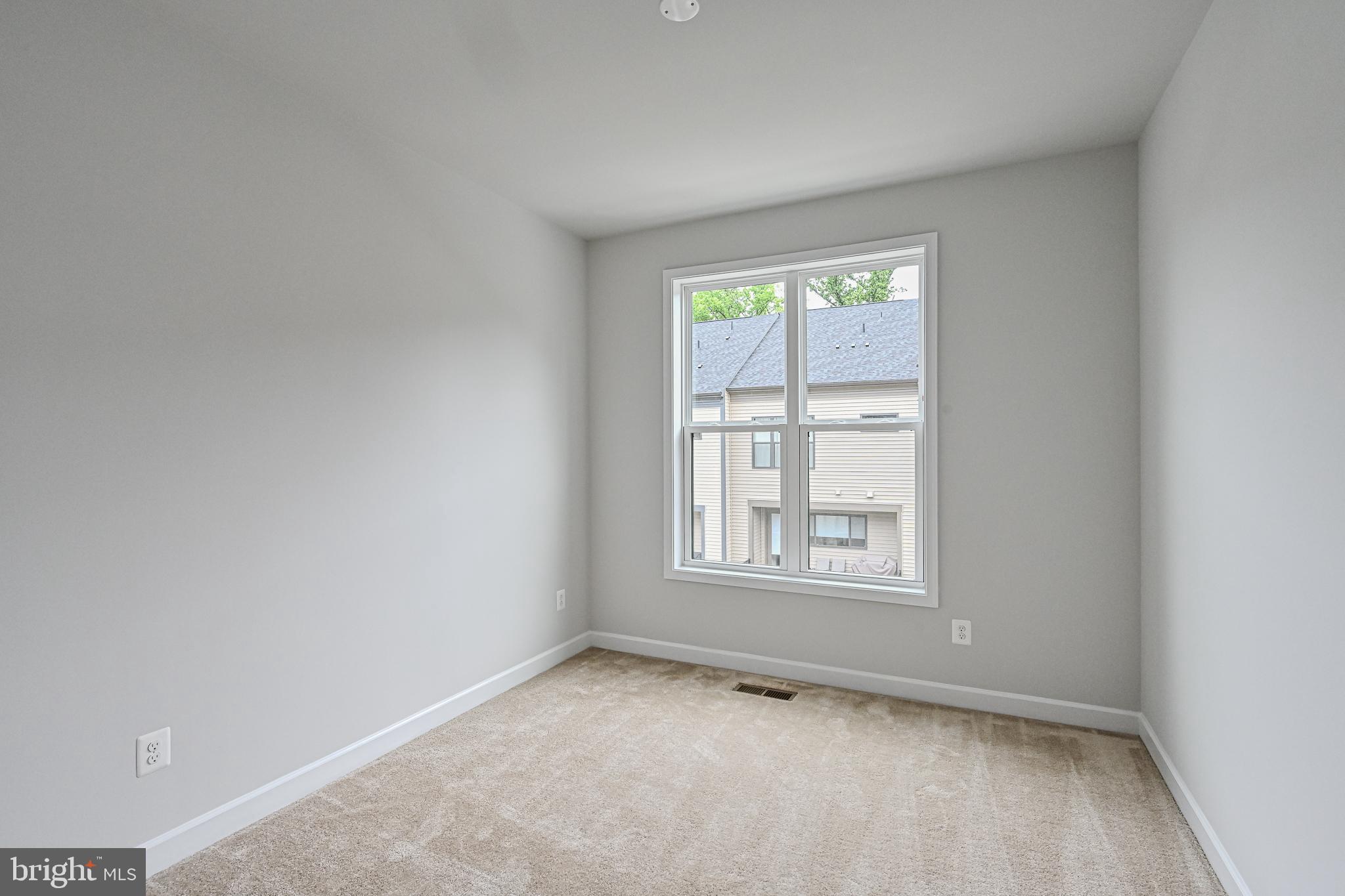 WESTOAKS - Residential Lease