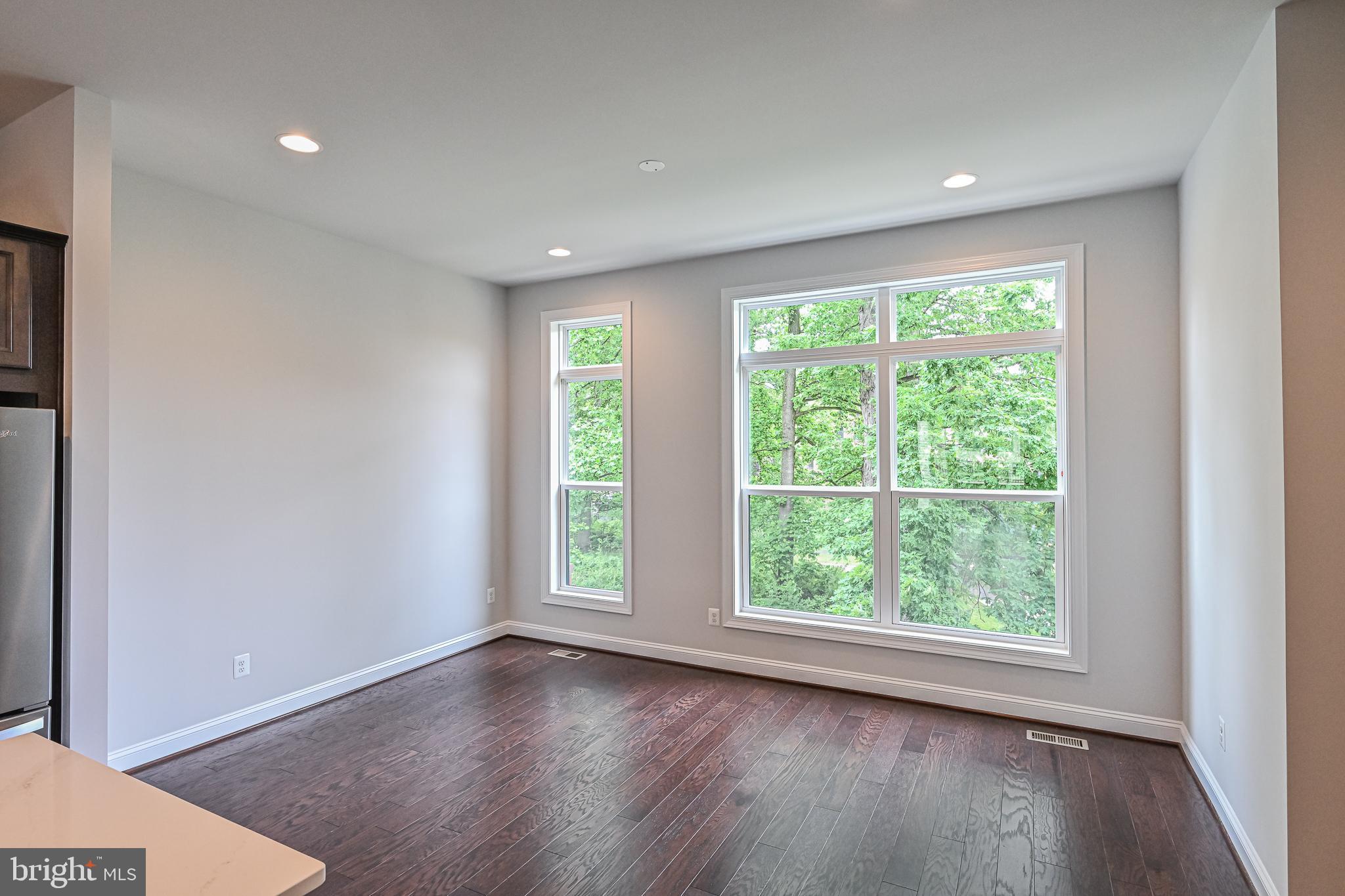 WESTOAKS - Residential Lease