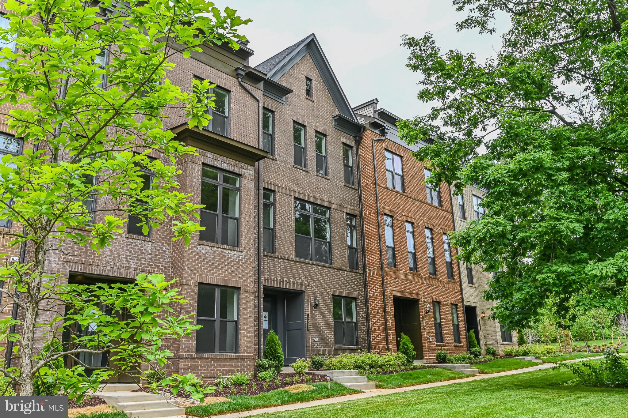 WESTOAKS - Residential Lease