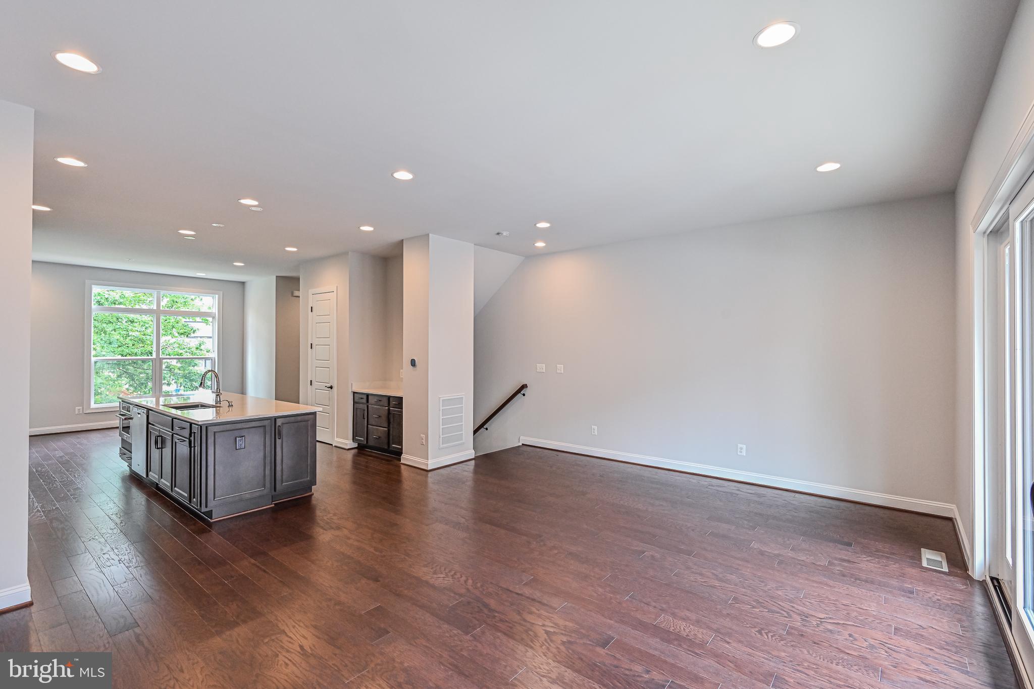 WESTOAKS - Residential Lease