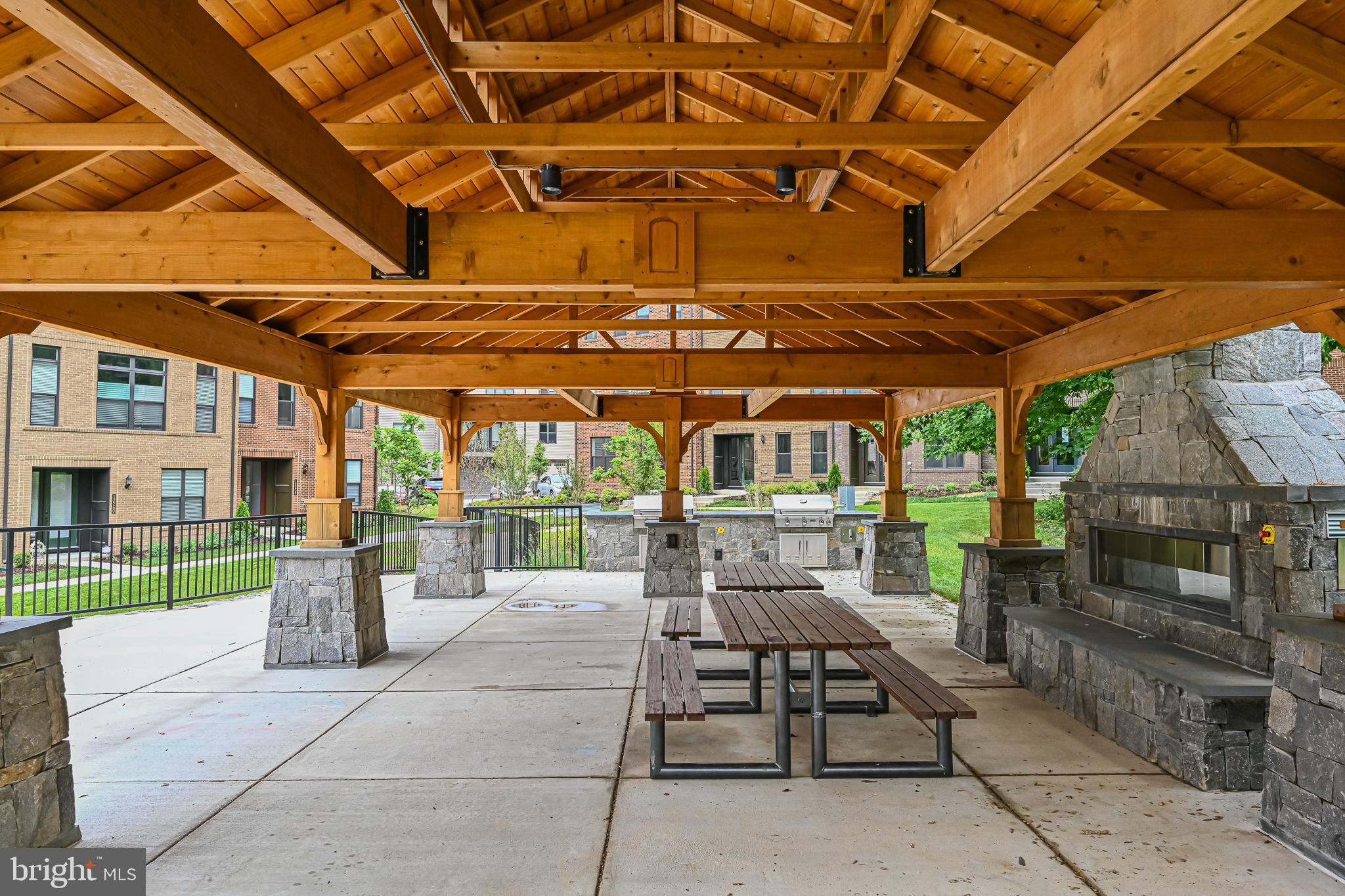 WESTOAKS - Residential Lease