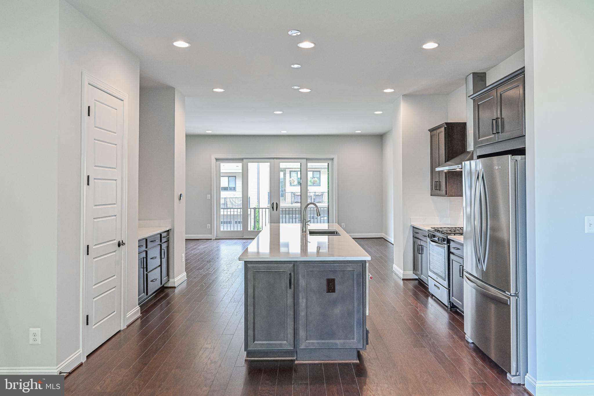 WESTOAKS - Residential Lease