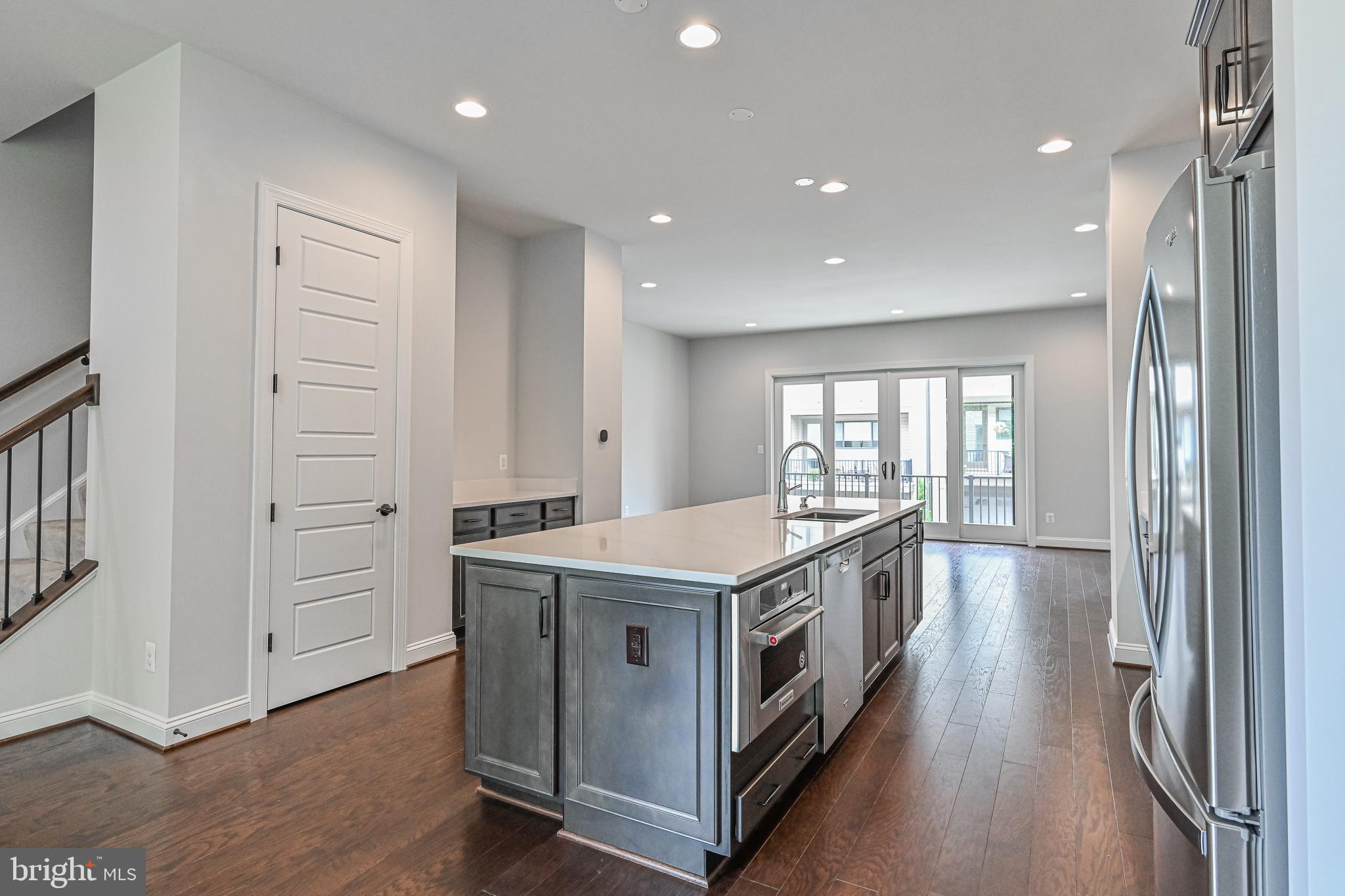 WESTOAKS - Residential Lease