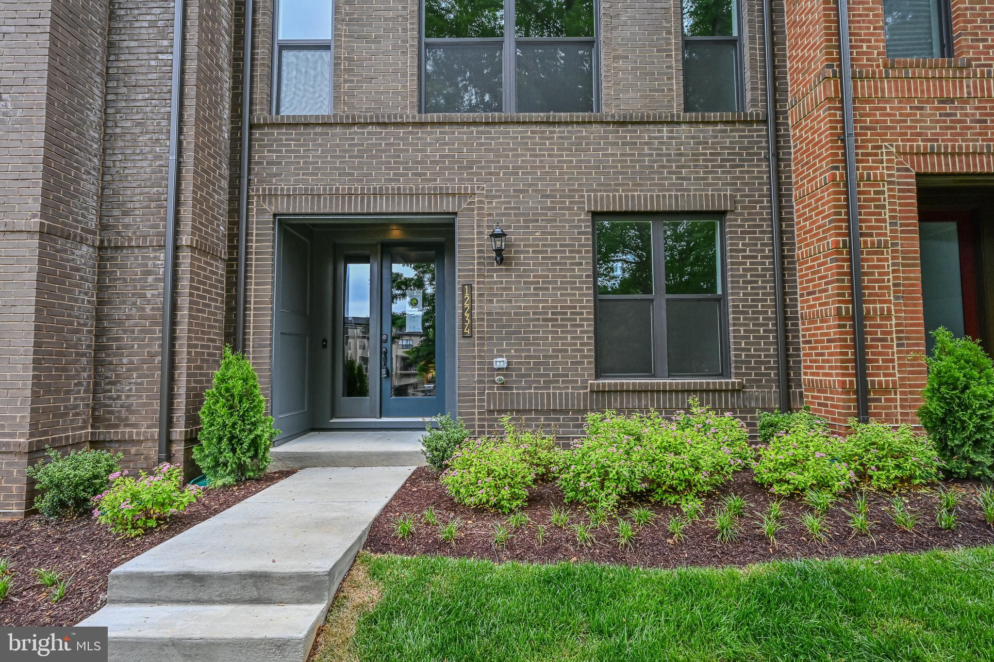 WESTOAKS - Residential Lease