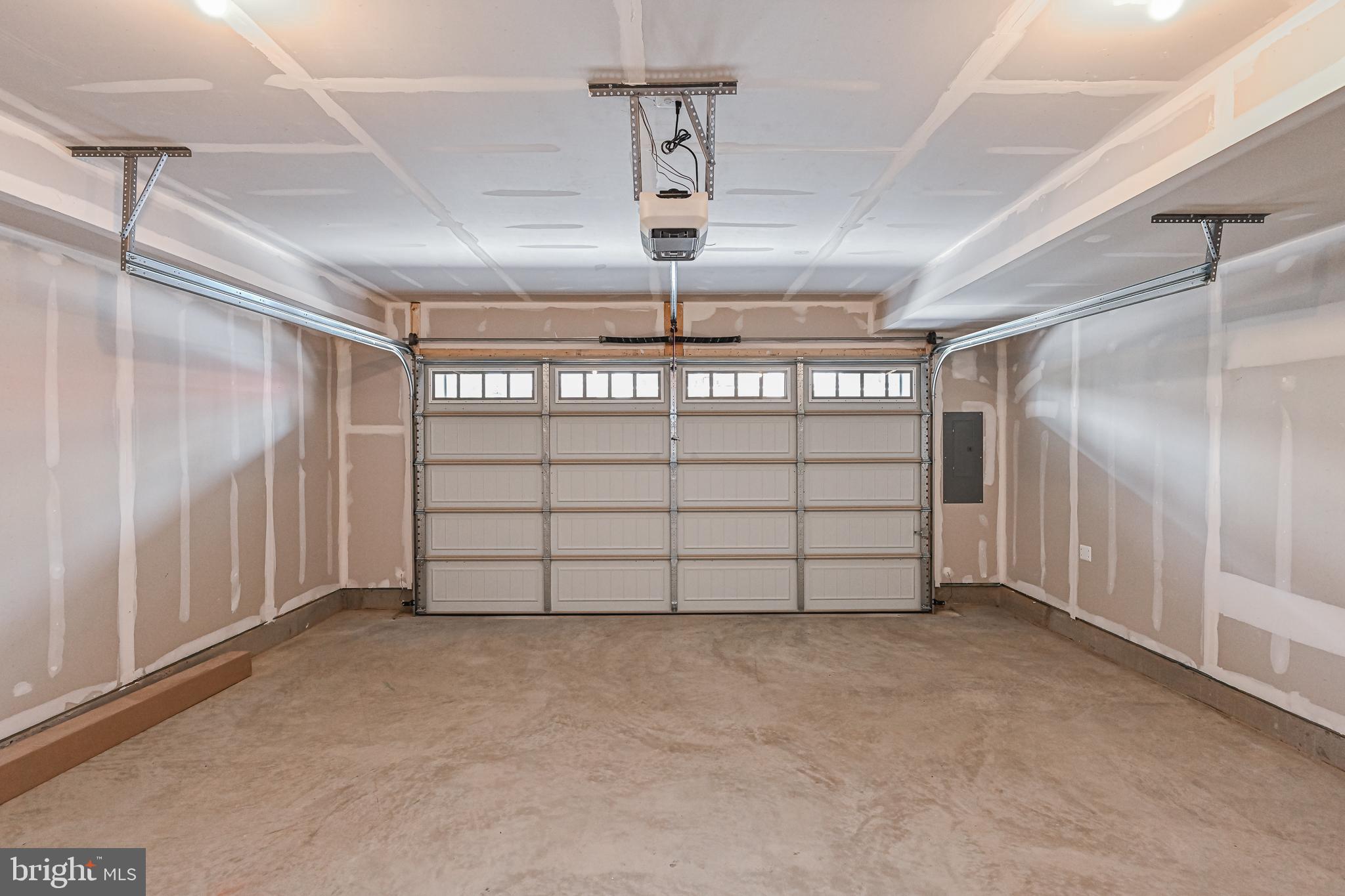 WESTOAKS - Residential Lease